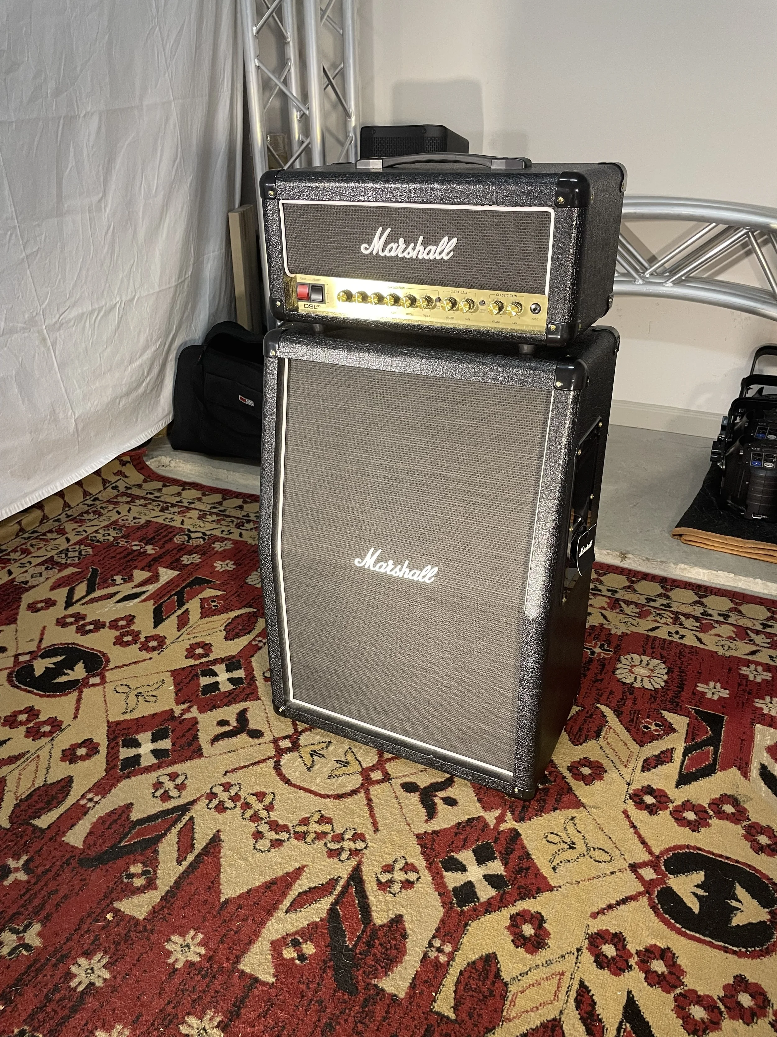 Marshall_Guitar_Amp02.JPG