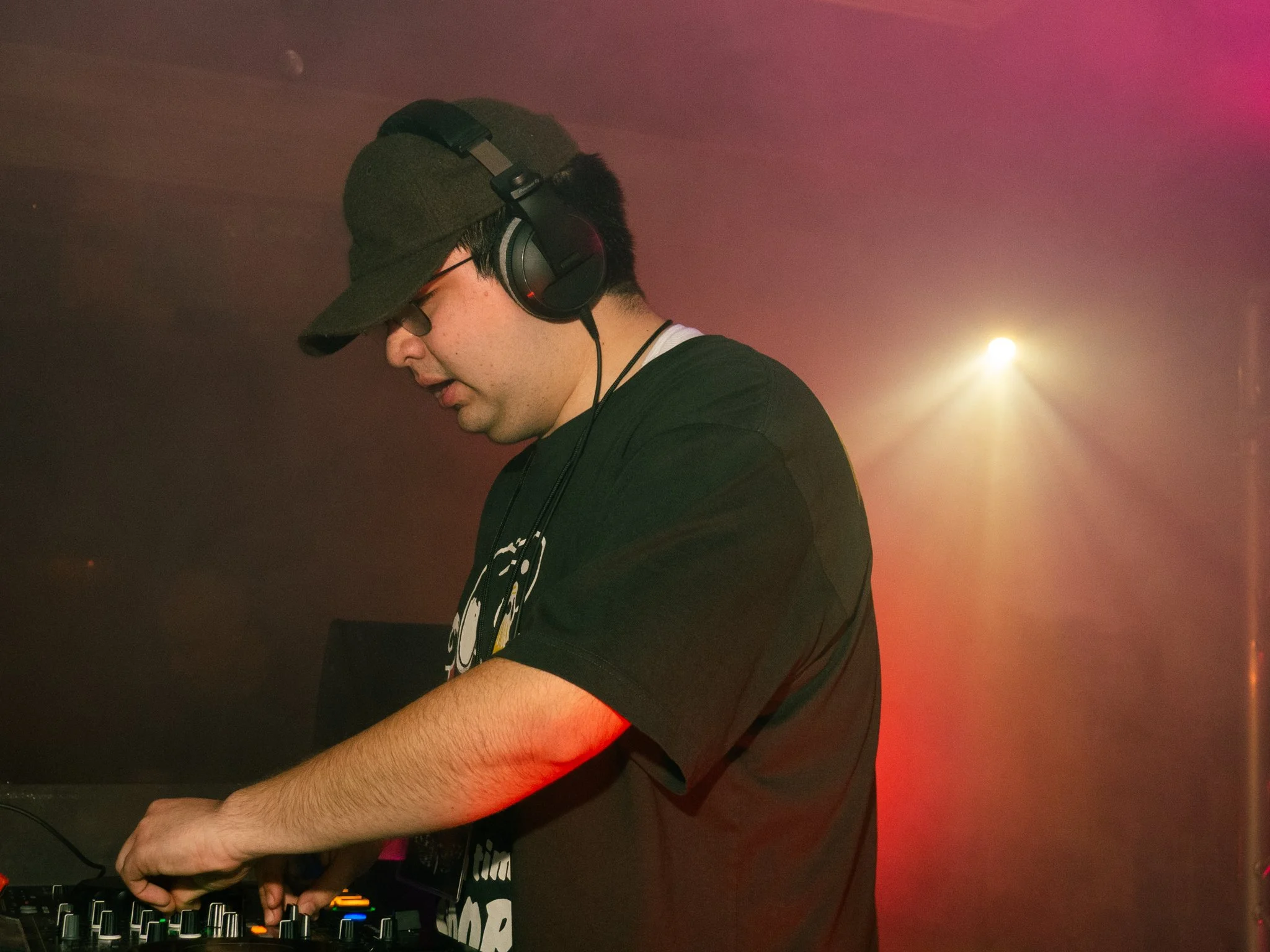 AudioPatchworks_FoundationRoom_Noah (48) - Copy.jpg