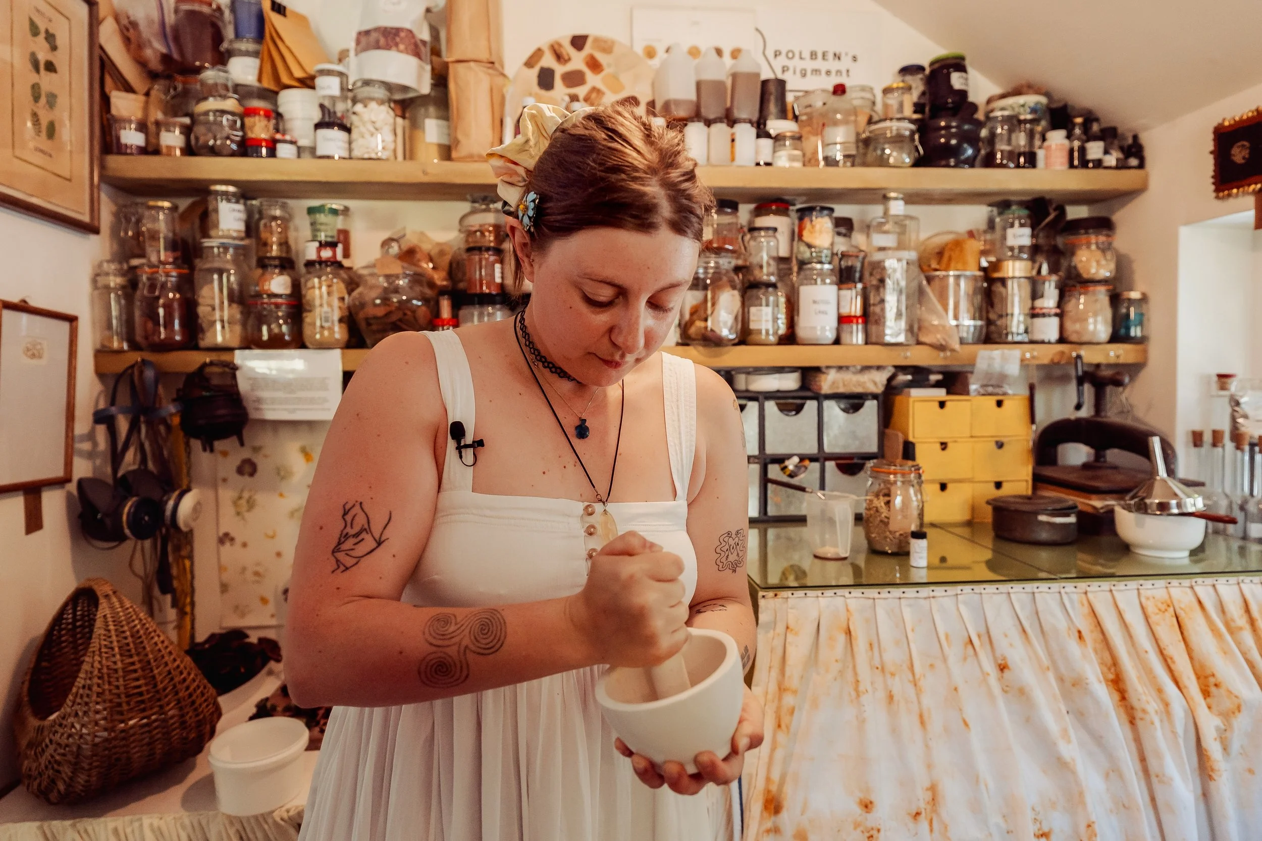 This week&rsquo;s artist spotlight features the brilliant Polly Bennett.

Polly Bennett is an environmental artist, pigment maker and alchemist whose practice explores identity and our relationship with the natural world through tactile sculptures, i