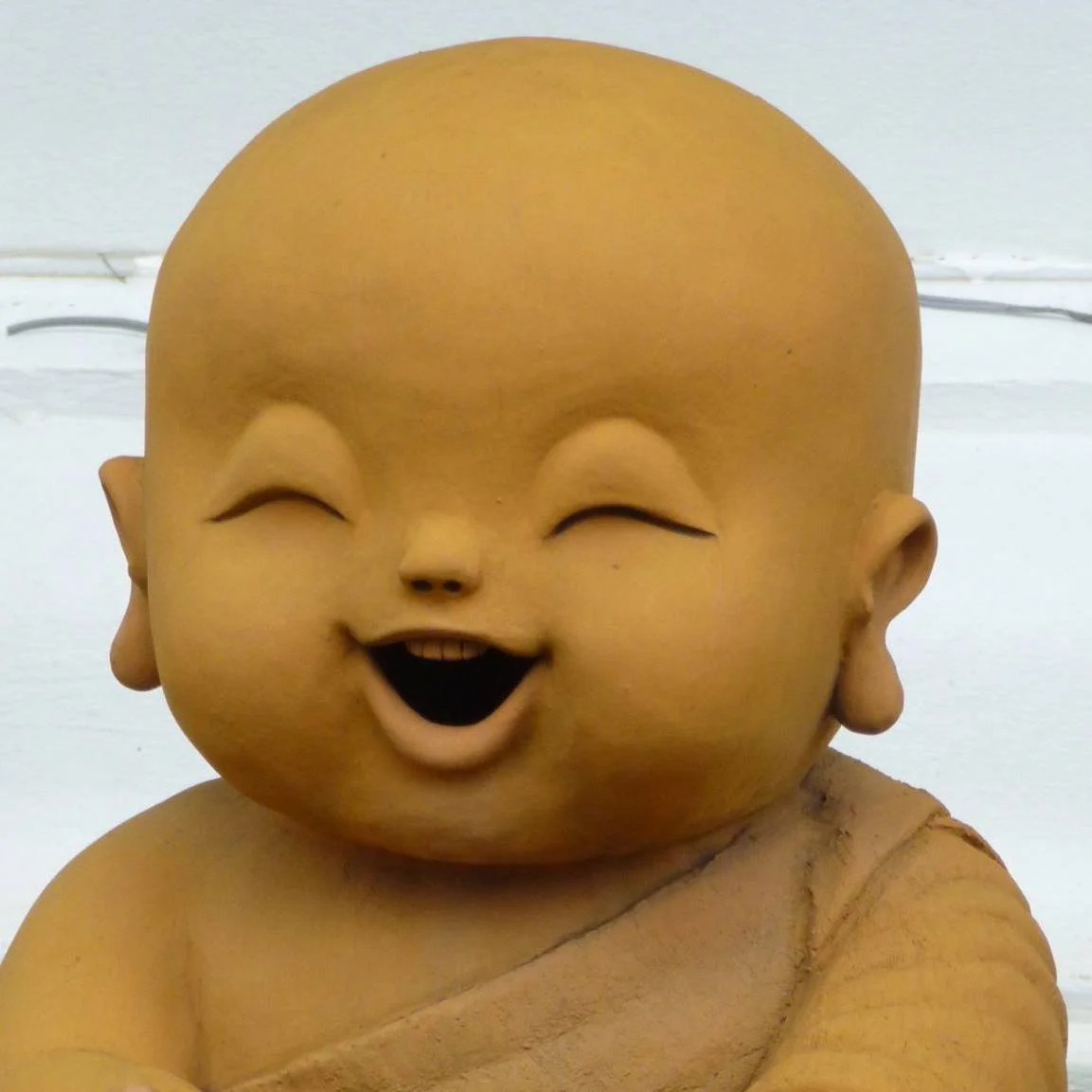 In 2018 I kind of jokingly invited myself to join my aunt and uncle when they mentioned they were meeting up with my cousins in Koh Samui, and they added me to the booking and what a fantastic trip!

BUT I nearly didn't make it when the van broke dow