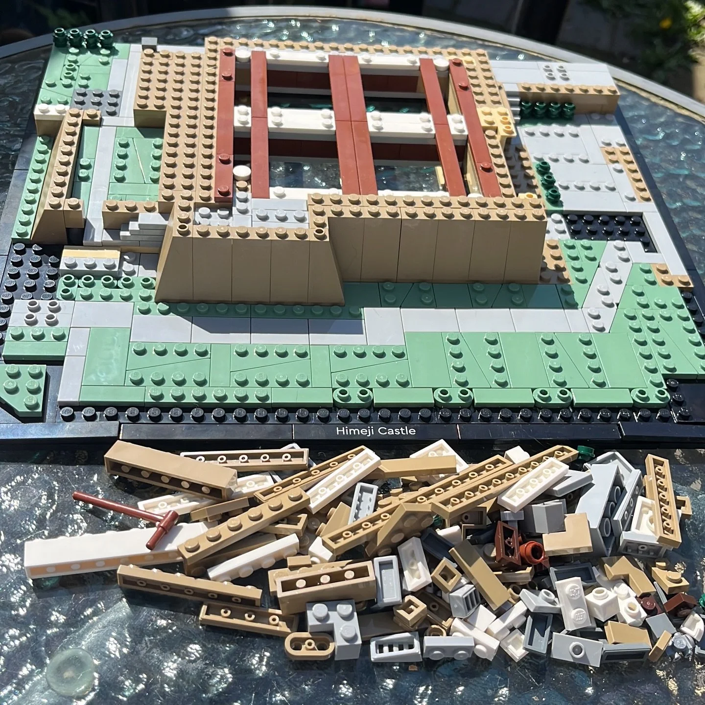 The new job has been keeping me busy, barely a moment to think about planning a trip away but today I&rsquo;m enjoying a day off in the sunshine with my Lego build - Himeji Castle. Maybe on the 2028 travel schedule.

#himejicastle #lego #mindfulness