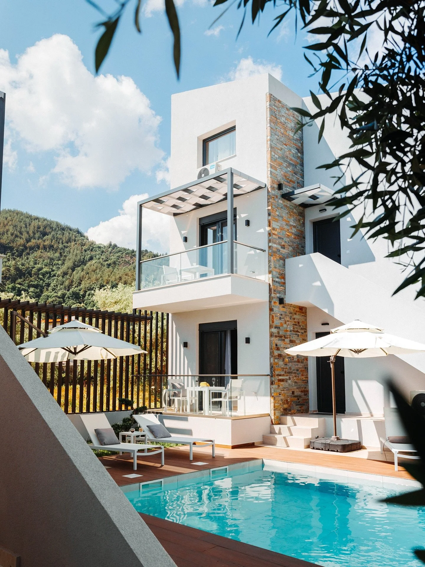 Captured by Metsikas Group &ndash; highlighting spaces that inspire.

#MetsikasGroup #HotelPhotography #HospitalityMarketing #LuxuryStay #TravelGreece #GreekHotels #HotelDesign #TravelInspiration