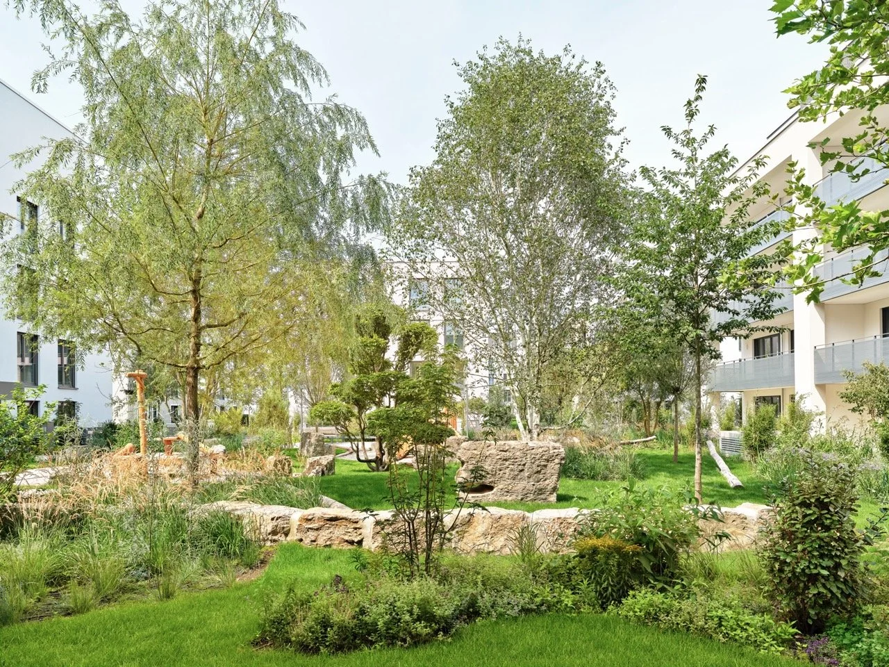 Groß (WOHNQUARTIER-BRÜHL_DSF2321).jpeg