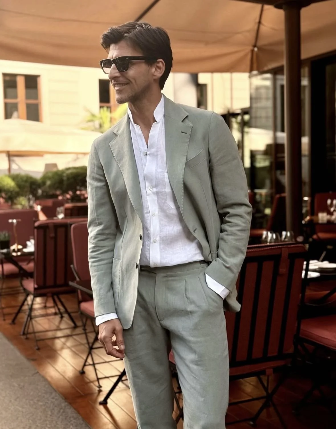 WTW-Gent linen suit.jpg