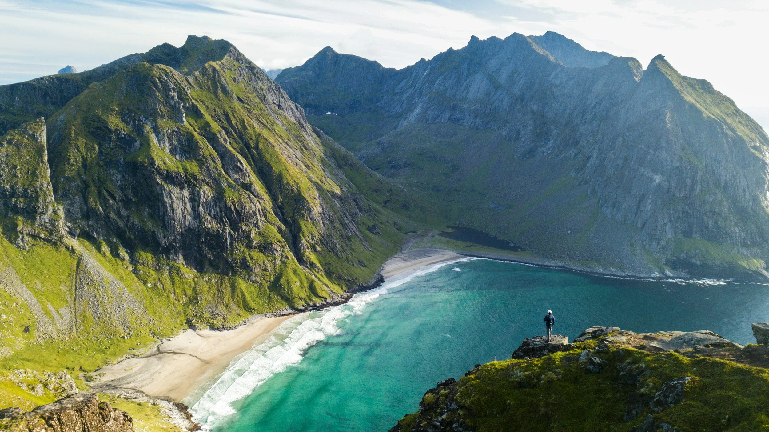 Kvalvika Beach in the Lofoten Islands, illustrating why journeys in Norway benefit from flexible itineraries and unhurried travel
