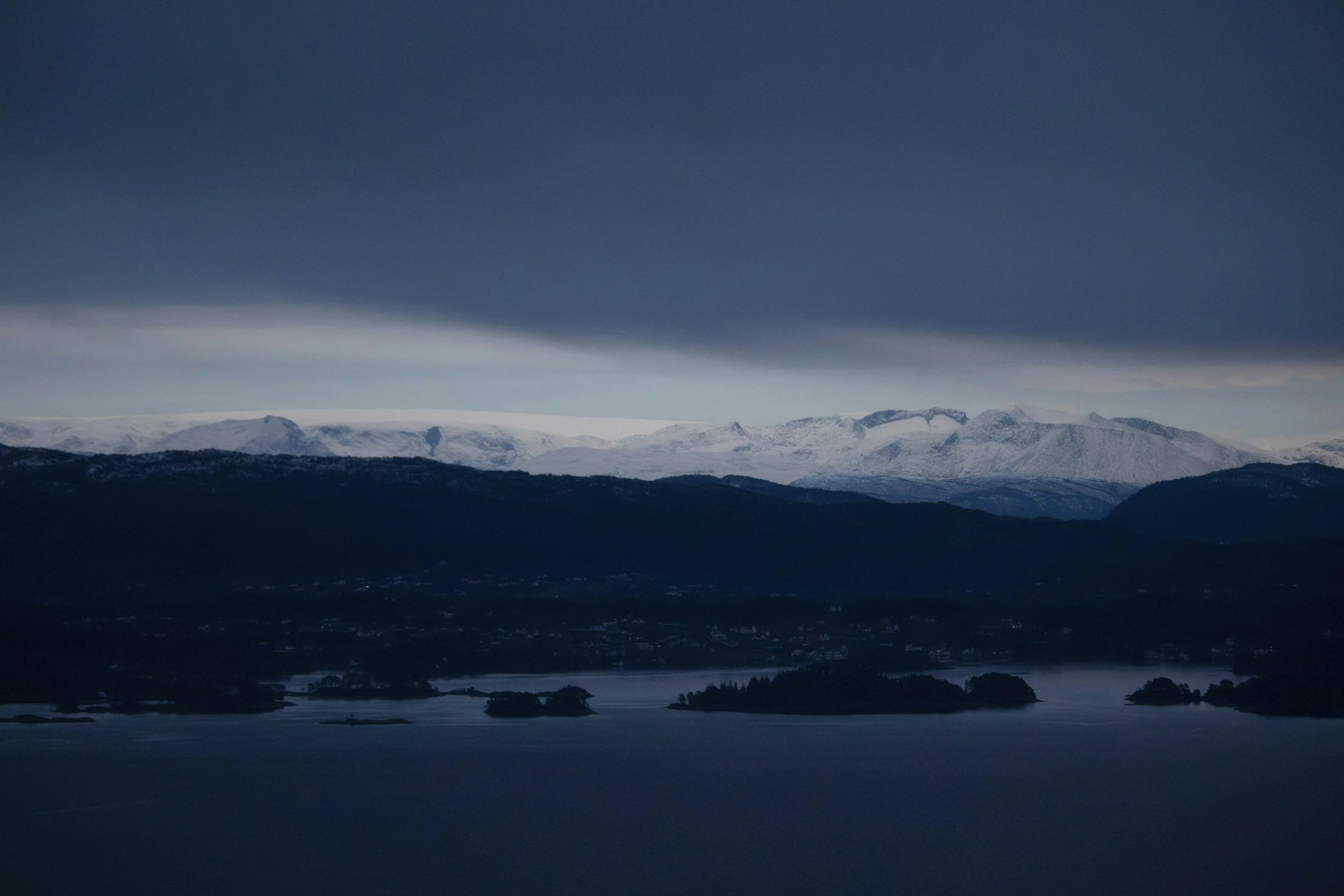 unsplash-image-JCNeWUw7VC0.jpg