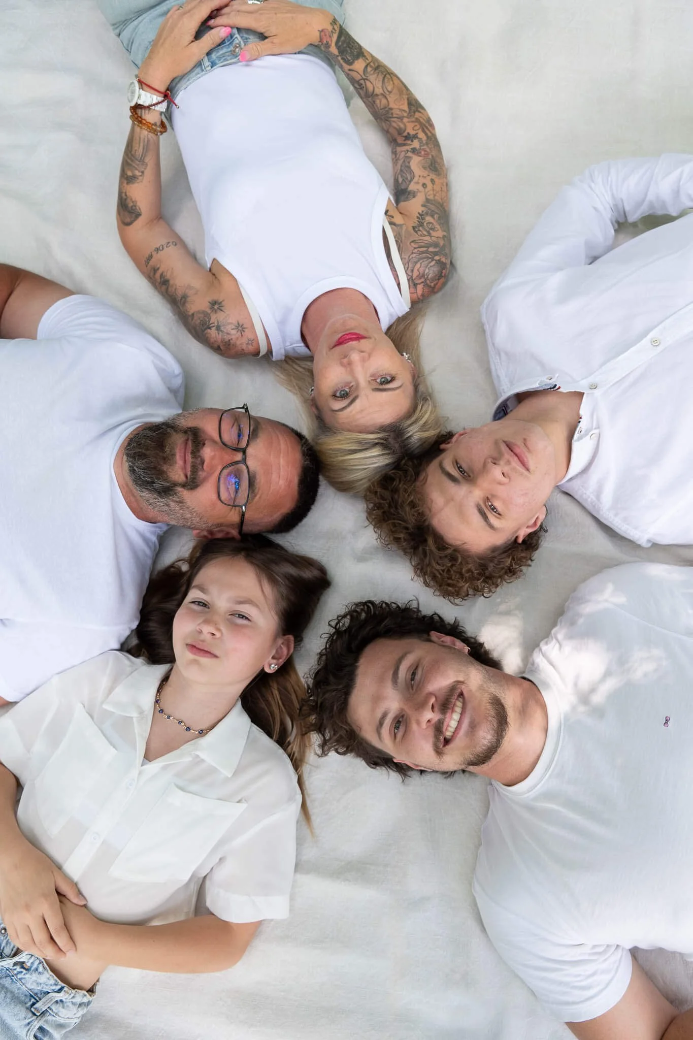 Photographe famille Romans-sur-Isère — séance photo naturelle Drôme