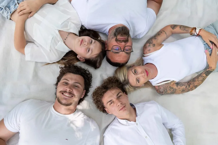 Photographe famille à Valence — séance photo naturelle Drôme · Pupille Photographie