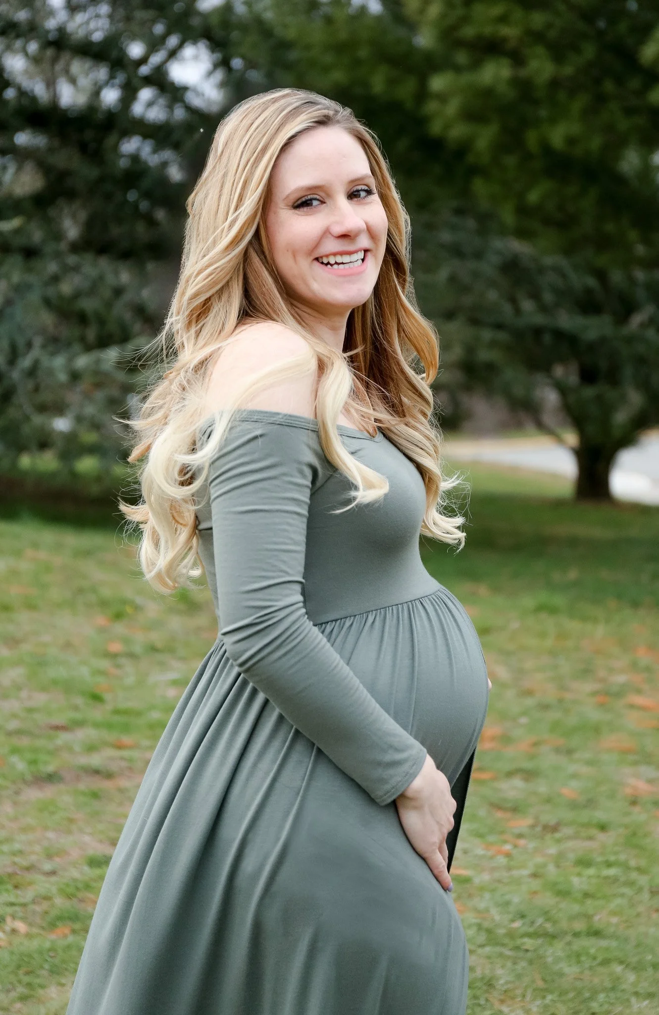 Maternity photography session in Providence Rhode Island park