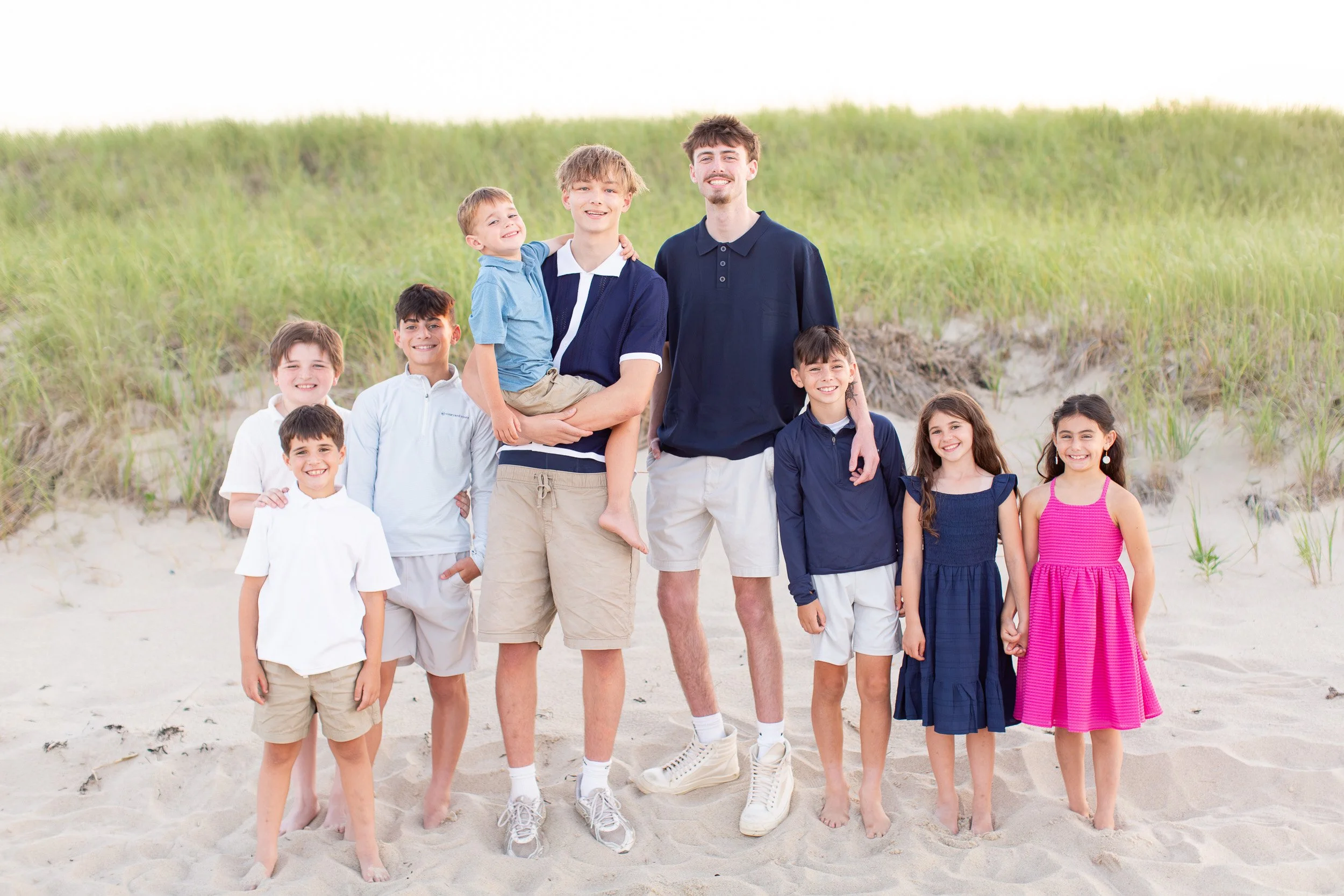 Grandchildren posing during an extended family photography session.