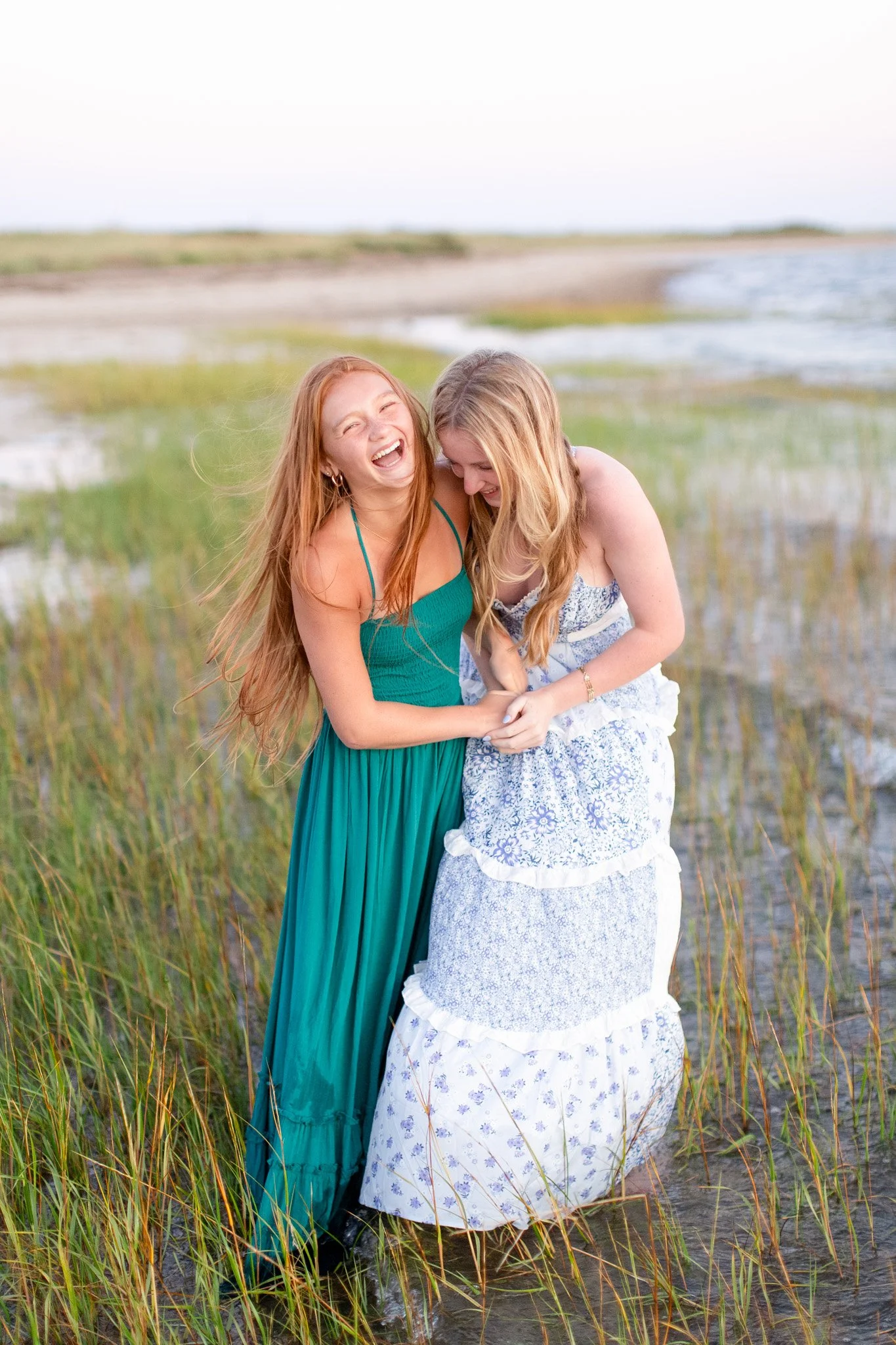 Duxbury MA senior photographer capturing BFFs from Mansfield MA for senior photography session