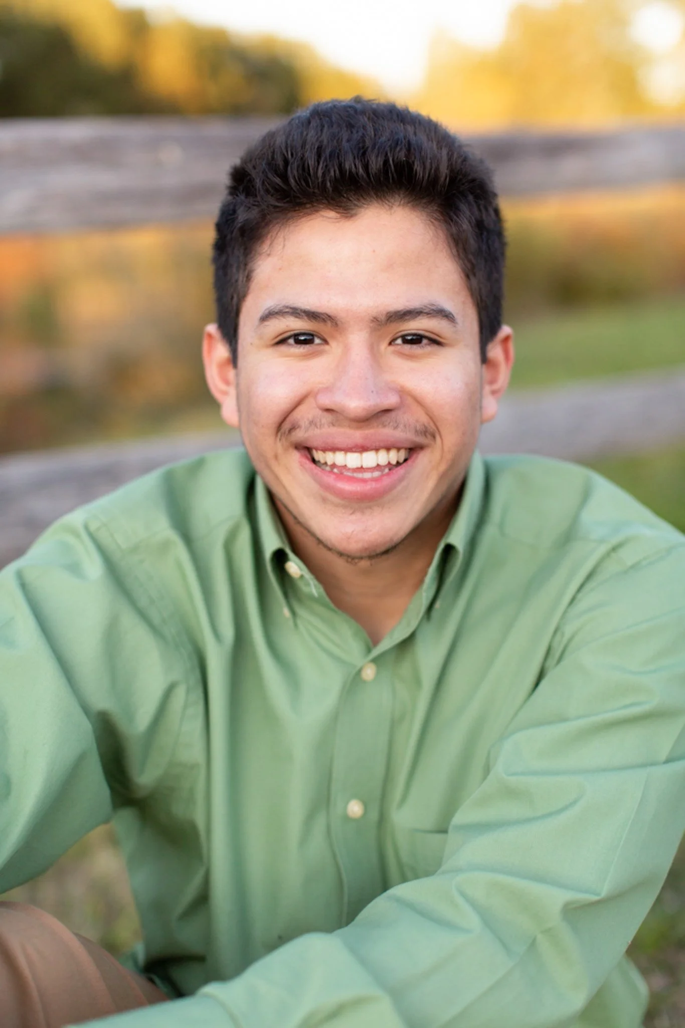 Fall senior portrait session at the cranberry bogs in Foxboro by a Massachusetts senior photographer