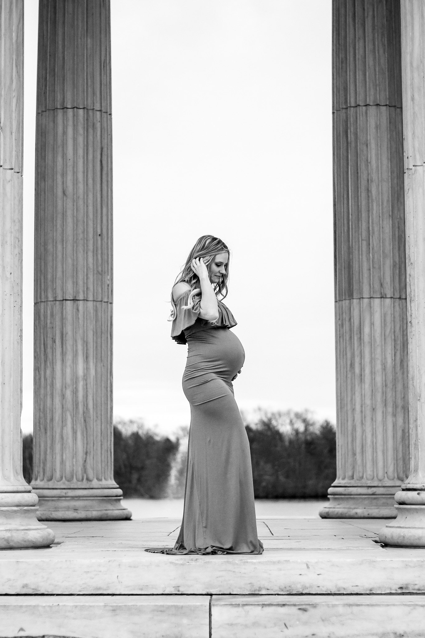 Maternity photos at the Temple to Music in Providence Rhode Island