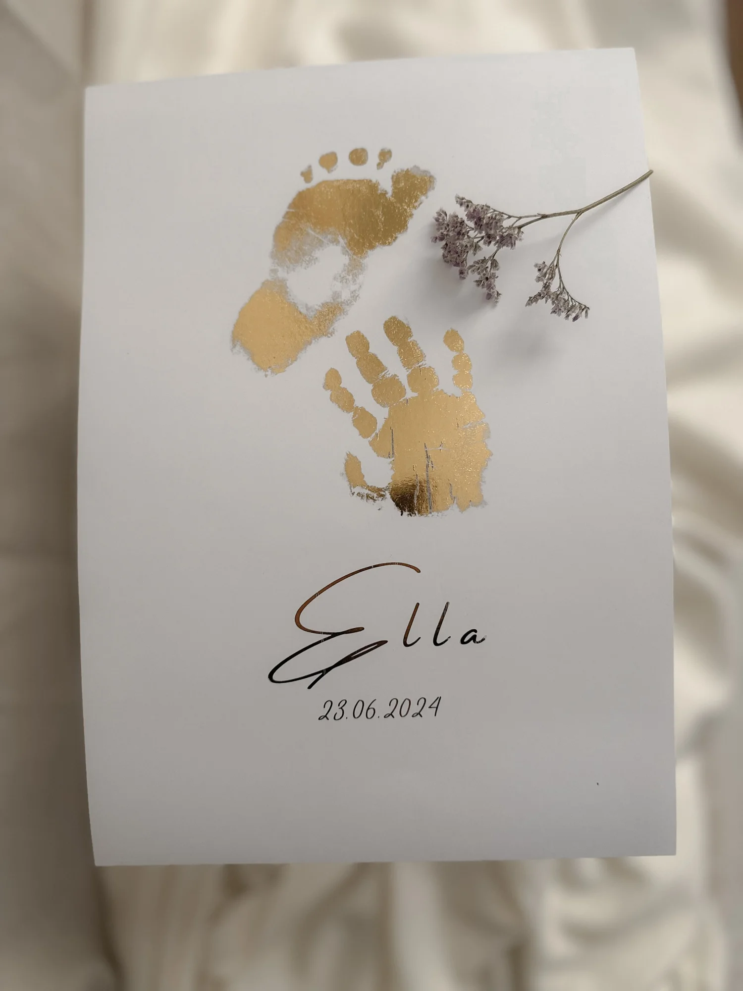 Affiche A4 dorée personnalisée avec empreintes de bébé, coffret Mon Empreinte Dorée