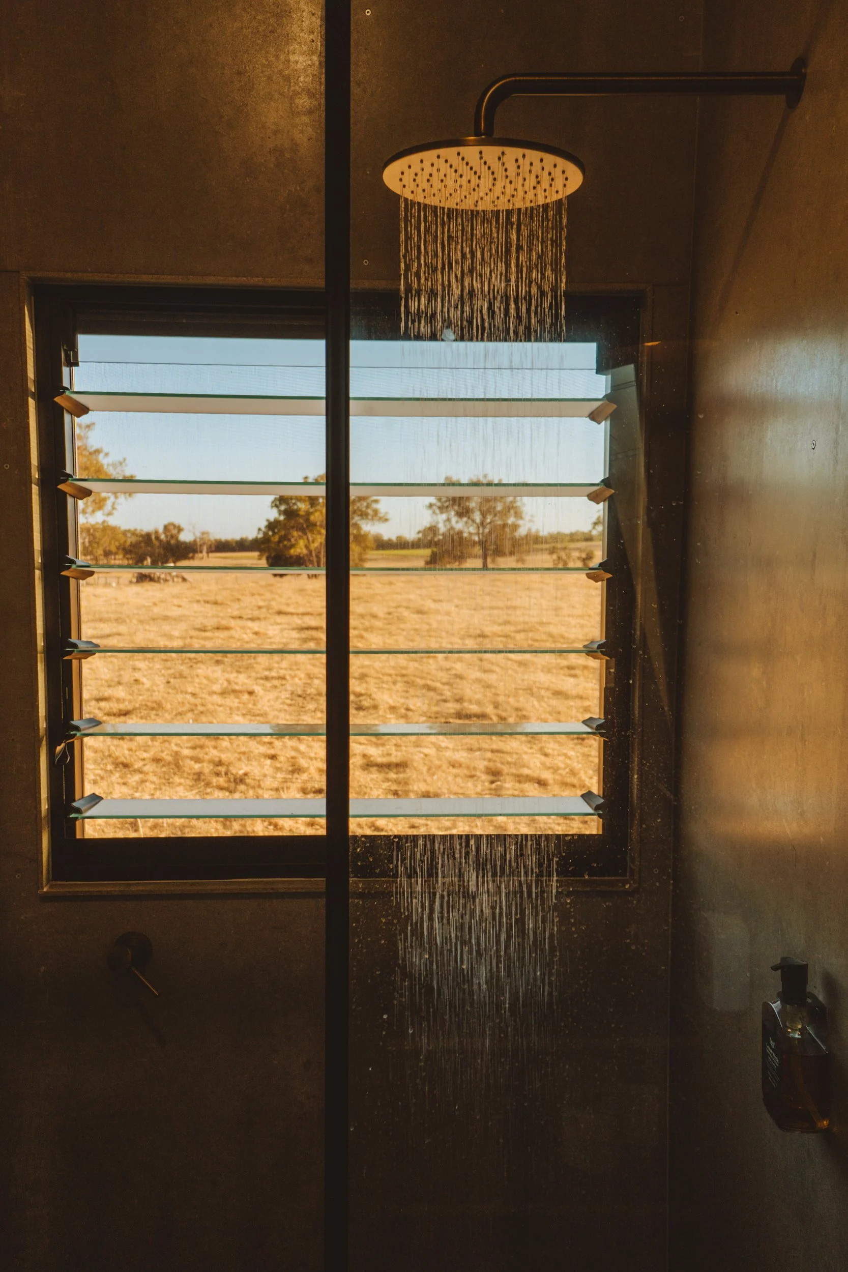 HIDDEN CABINS-41.jpg