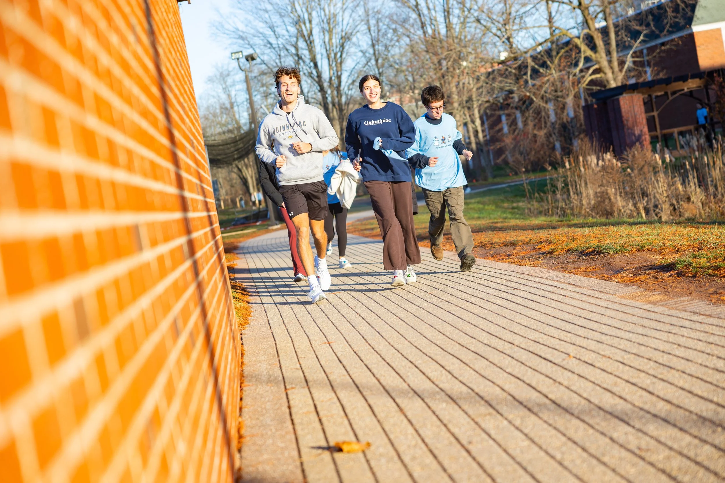 20251201-jingle-bell-fun-run-006-full.jpg