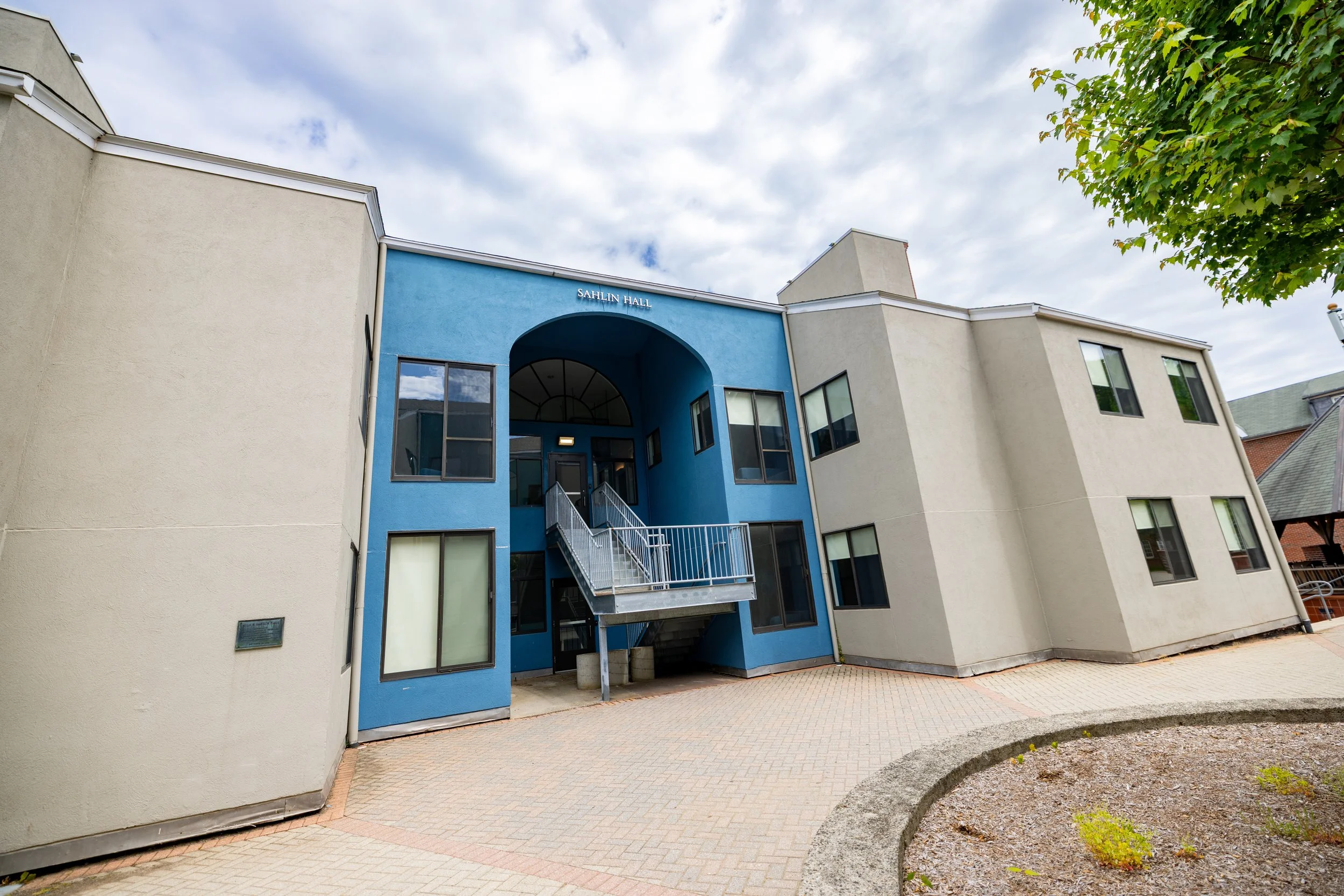 20260527-campus-buildings-012-full.jpg