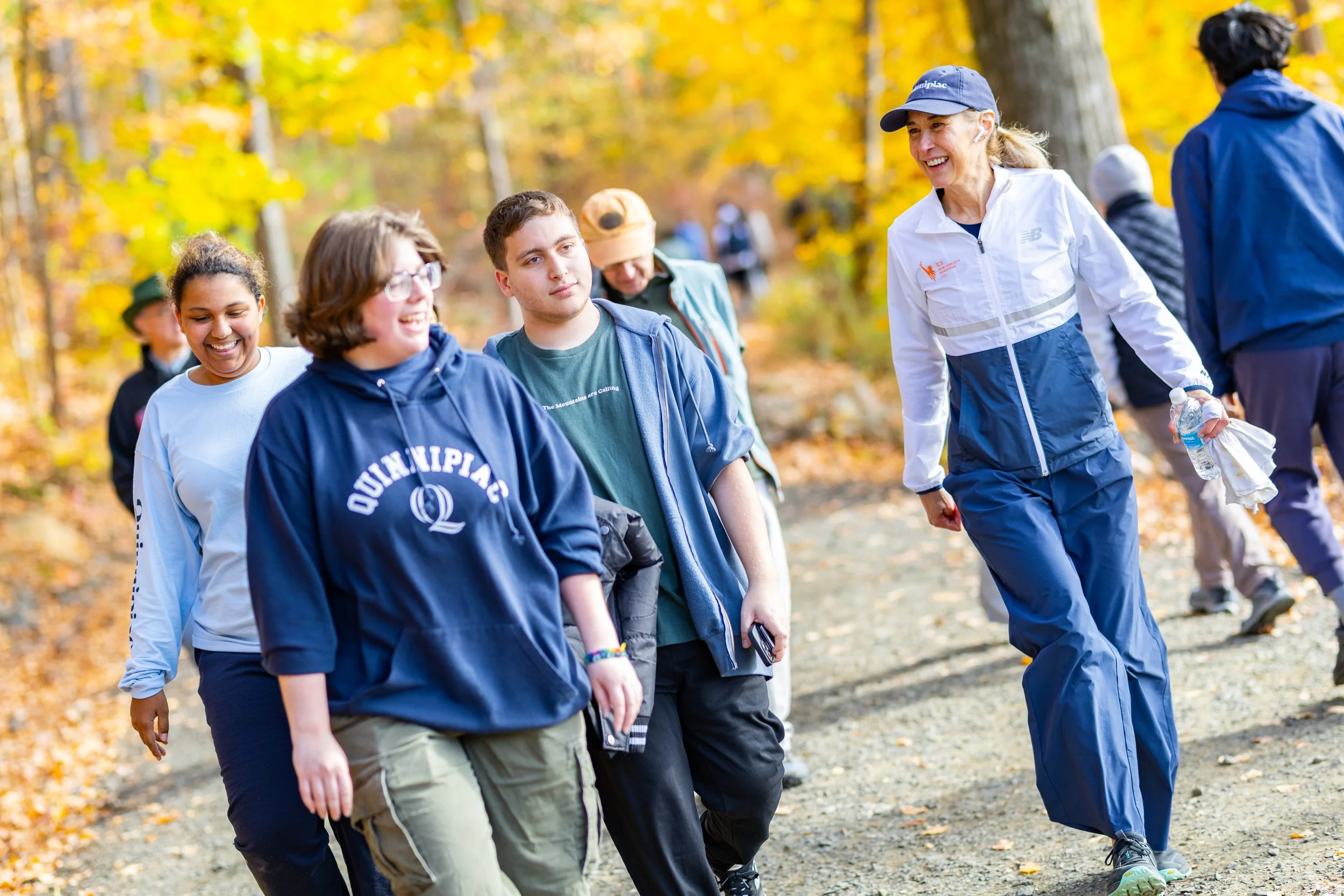 20251026-marie-sleeping-giant-hike-016-full.jpg