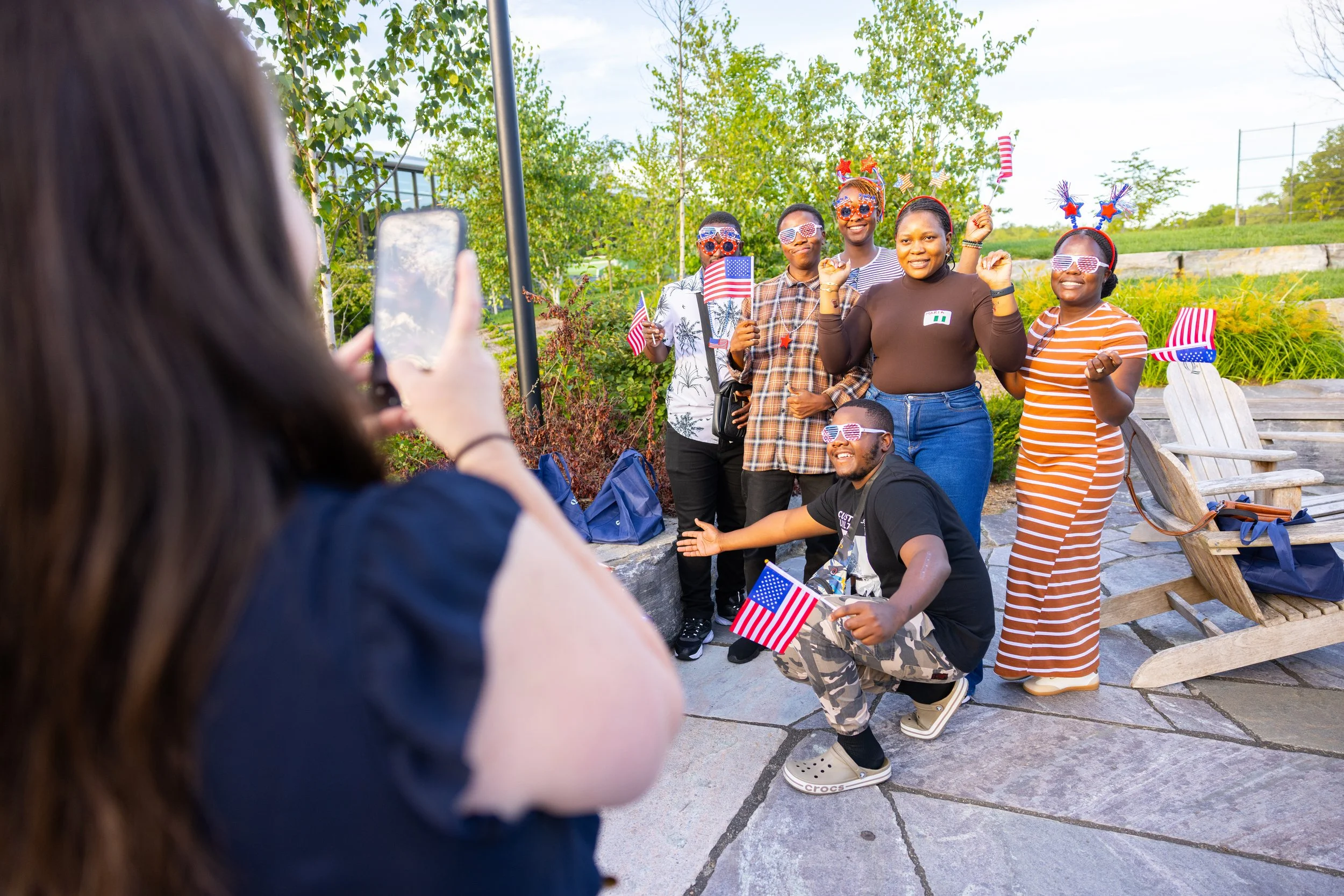 20250819-international-student-barbecue-011-full.jpg