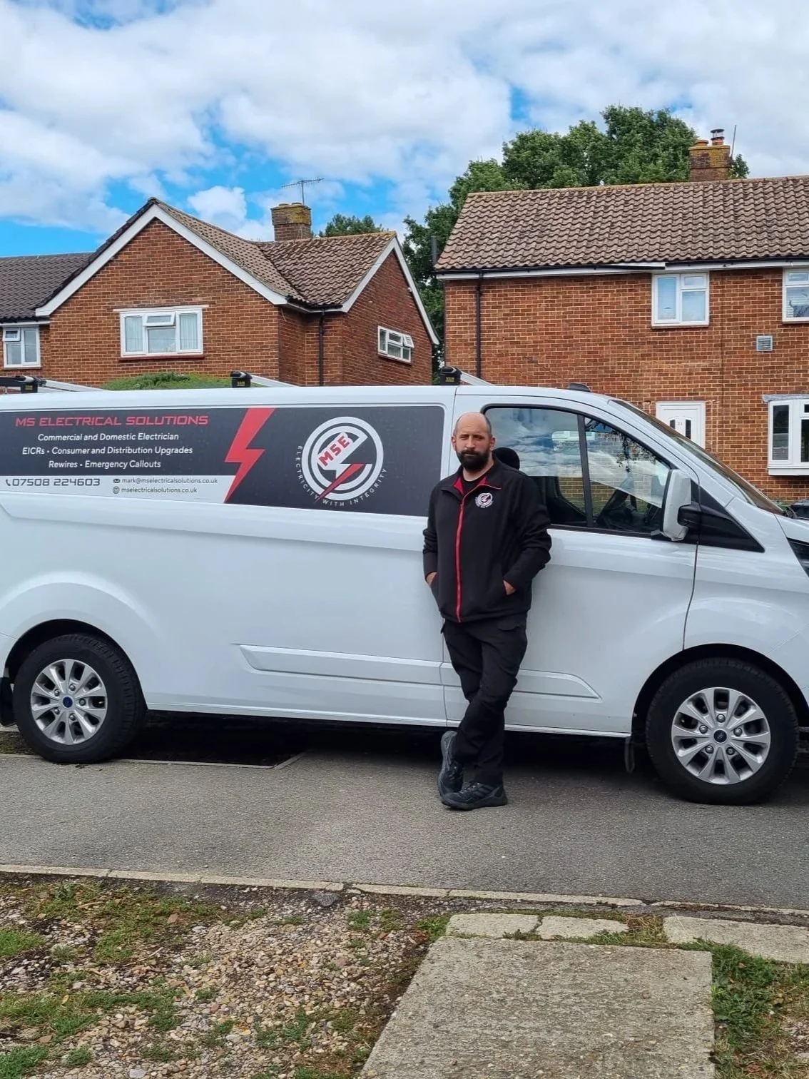 Mark Summerton, Owner of MS Electrical Solutions covering Horley, Crawley, Redhill, Reigate and Surrey / West Sussex.