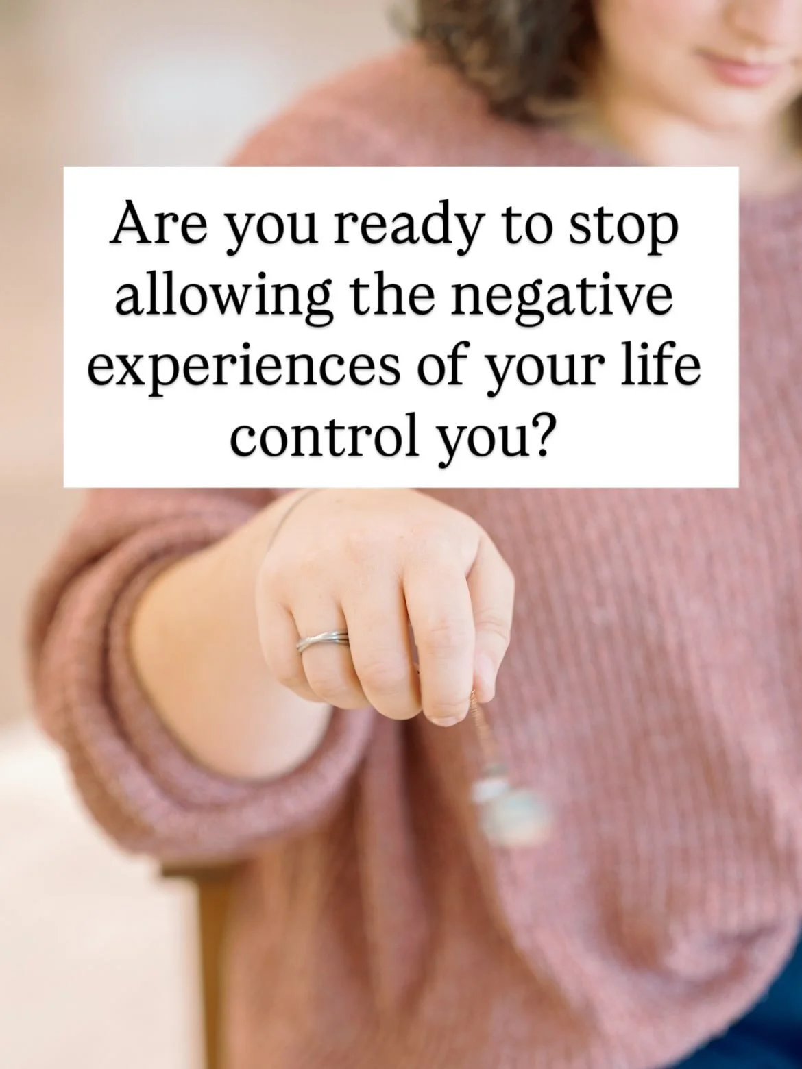 💙Do you feel like something in your life needs to change but you aren&rsquo;t quite sure what that is? 
💙Do you feel stuck, held back or that something just isn&rsquo;t as good as it could be? 
💙Do you struggle with reoccurring emotions, experienc