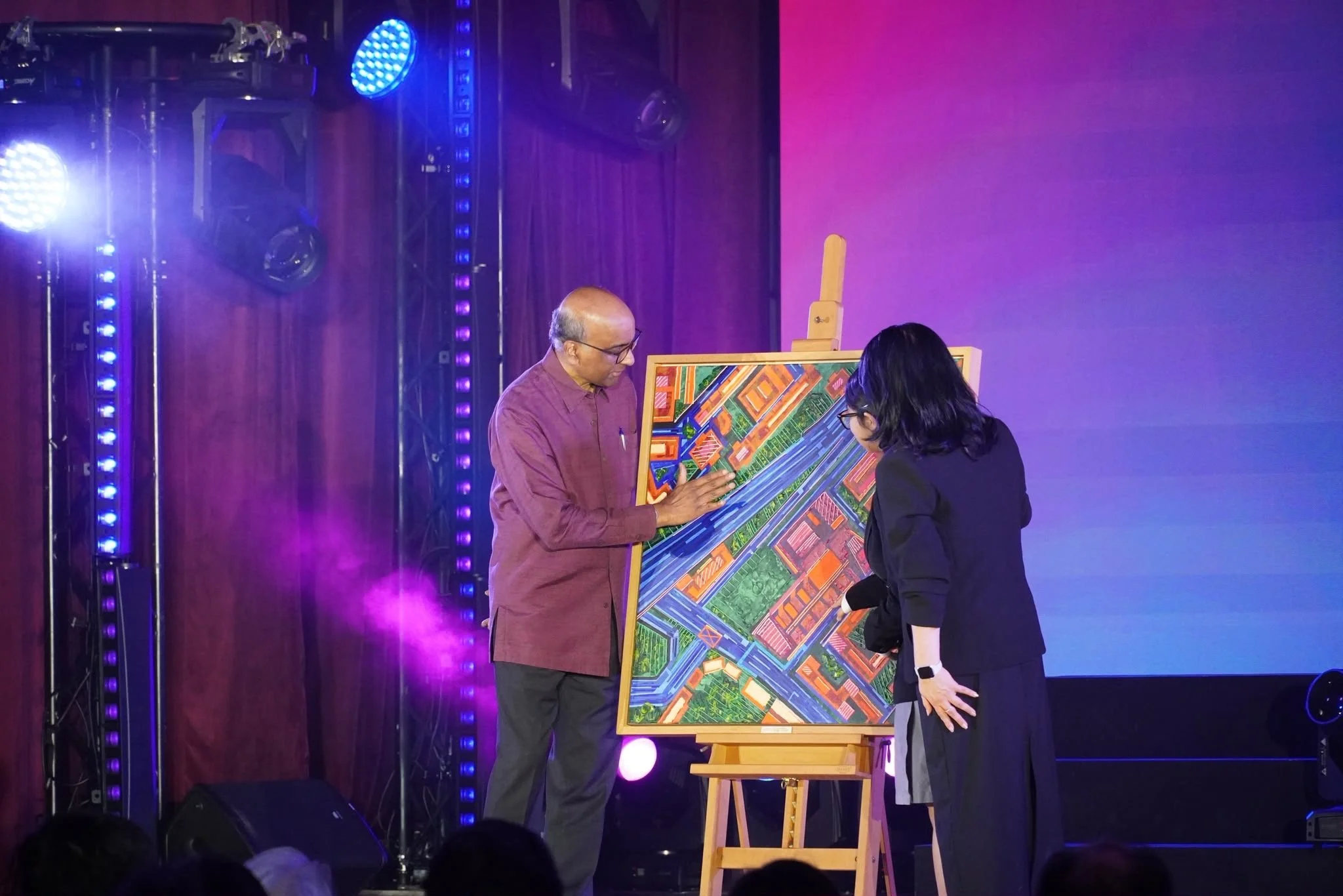Presentation of painting made by students at Northlight to Mr. Tharman Shanmugaratnam, President of singapore