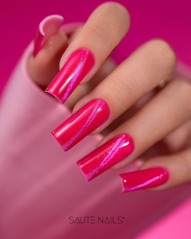 Smalto ibrido effetto occhi di gatto E09 3.webp