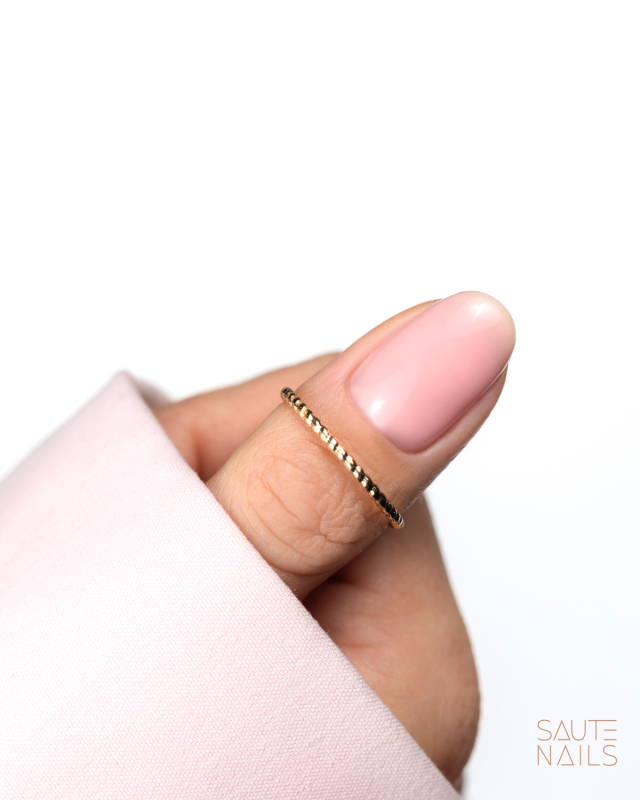 base lux nud ba2.webp