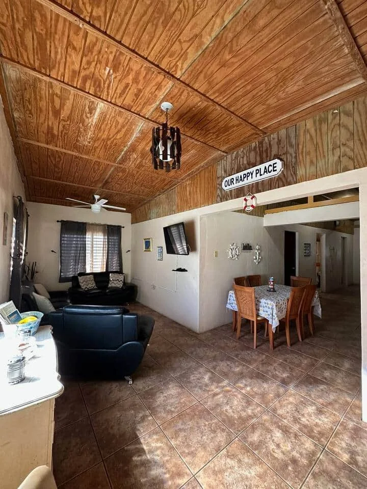 CC Living Room 1.jpg