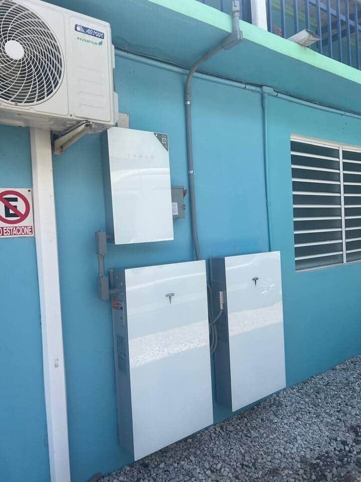 Guayacan Tesla Batteries.jpg