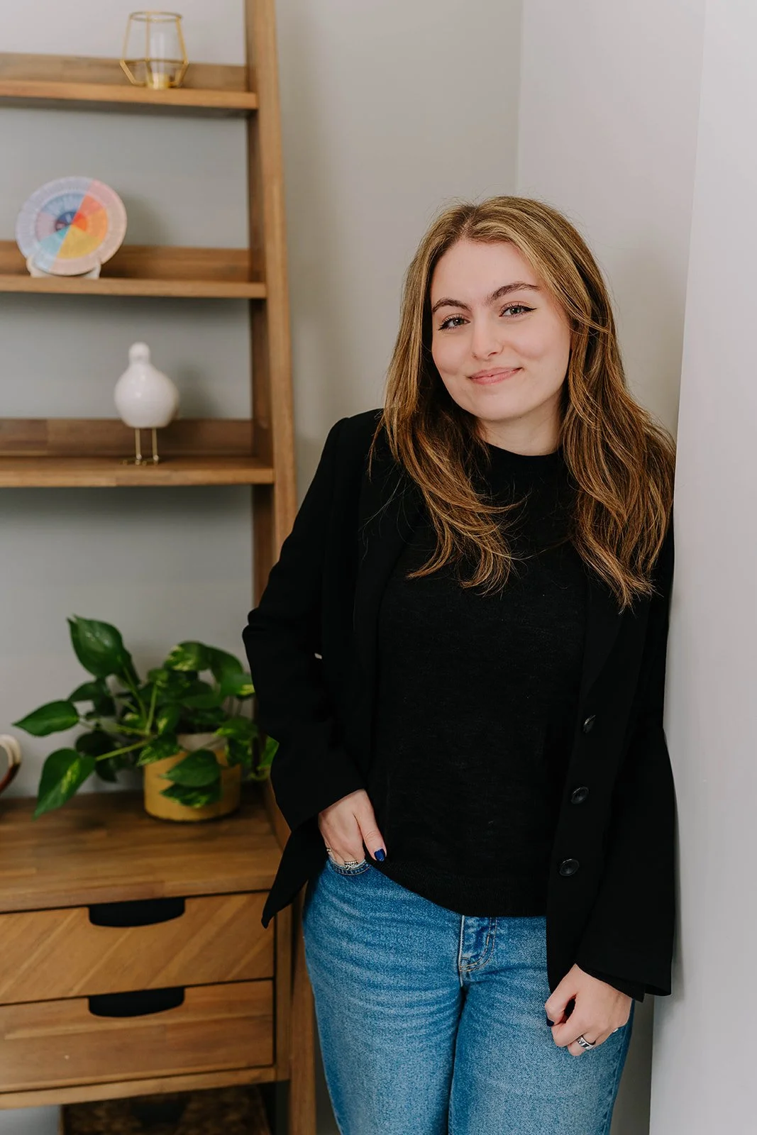 Gal Zohar, Registered Psychotherapist (Qualifying) providing relational trauma and attachment therapy in Ottawa and virtually across Ontario.