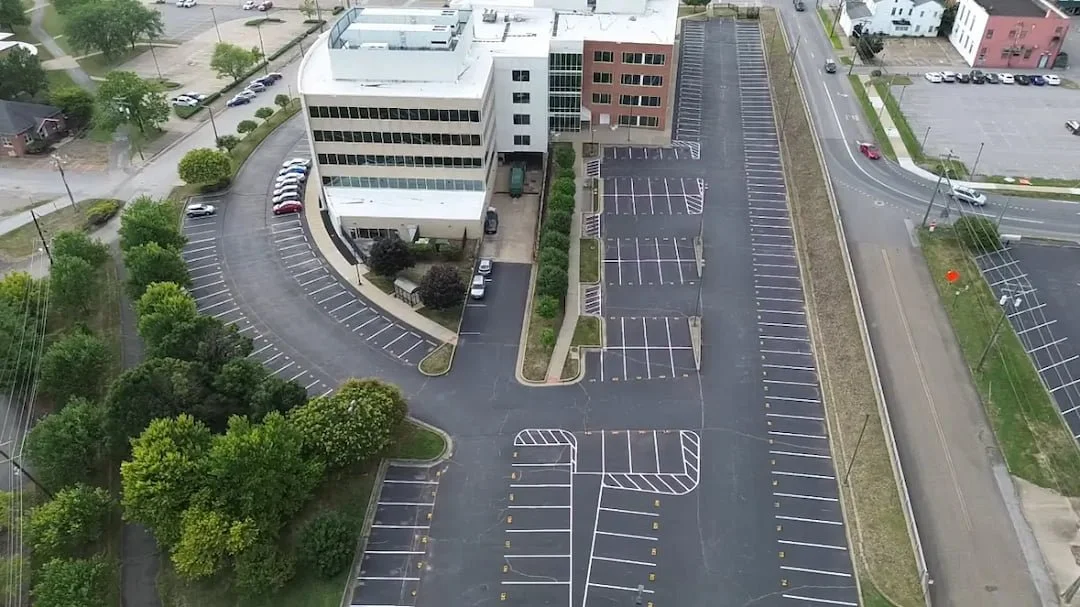 Commercial asphalt maintenance services in Moundsville WV