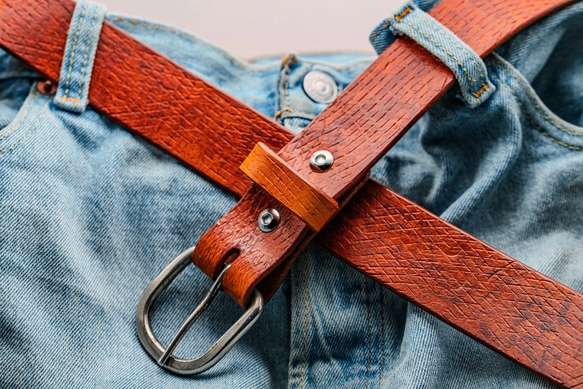 Vintage stainless steel buckle with "Weathered" full grain veg tanned leather belt - Cognac