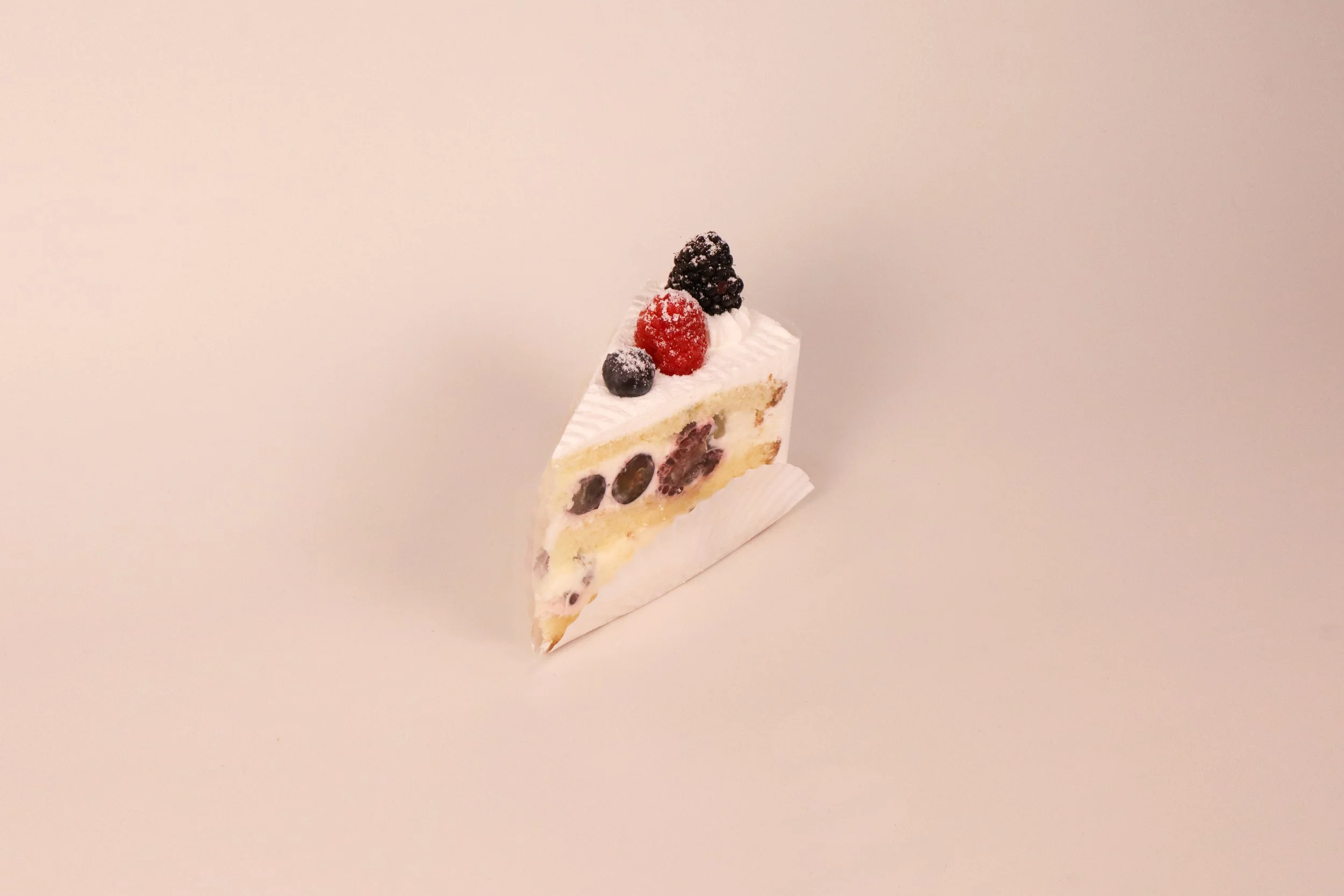 Yogurt Triple Berry Piece Cake