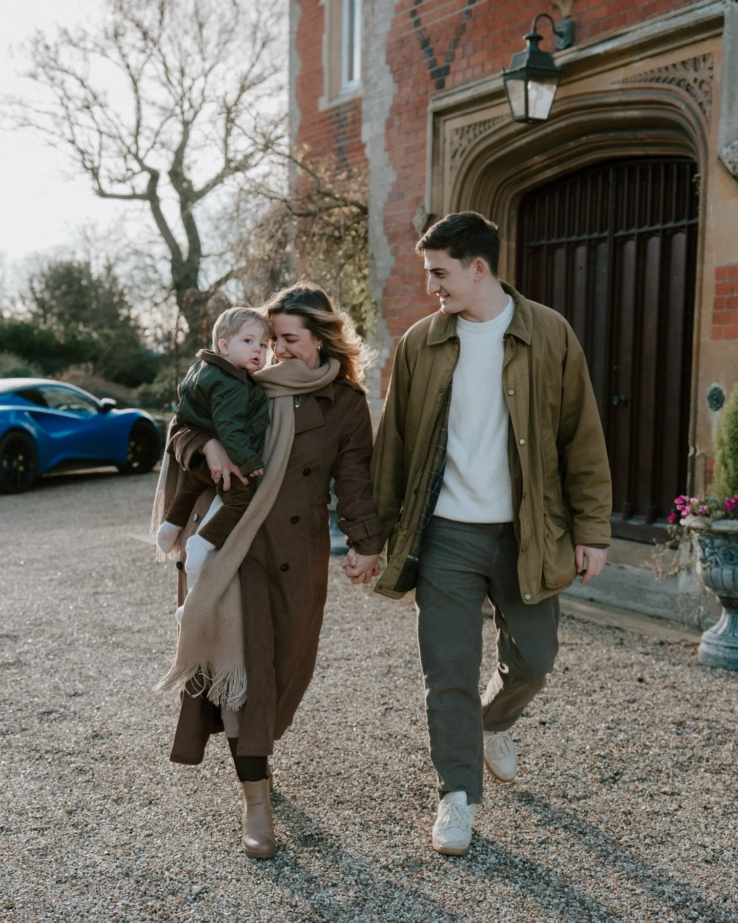 From a tiny 9 day old newborn to celebrating his first birthday 🤍
So special returning to photograph this little guy again and capturing beautiful family moments outdoors on the most beautiful winter&rsquo;s day 🥹

#familyphotoshoot #wintersday #su