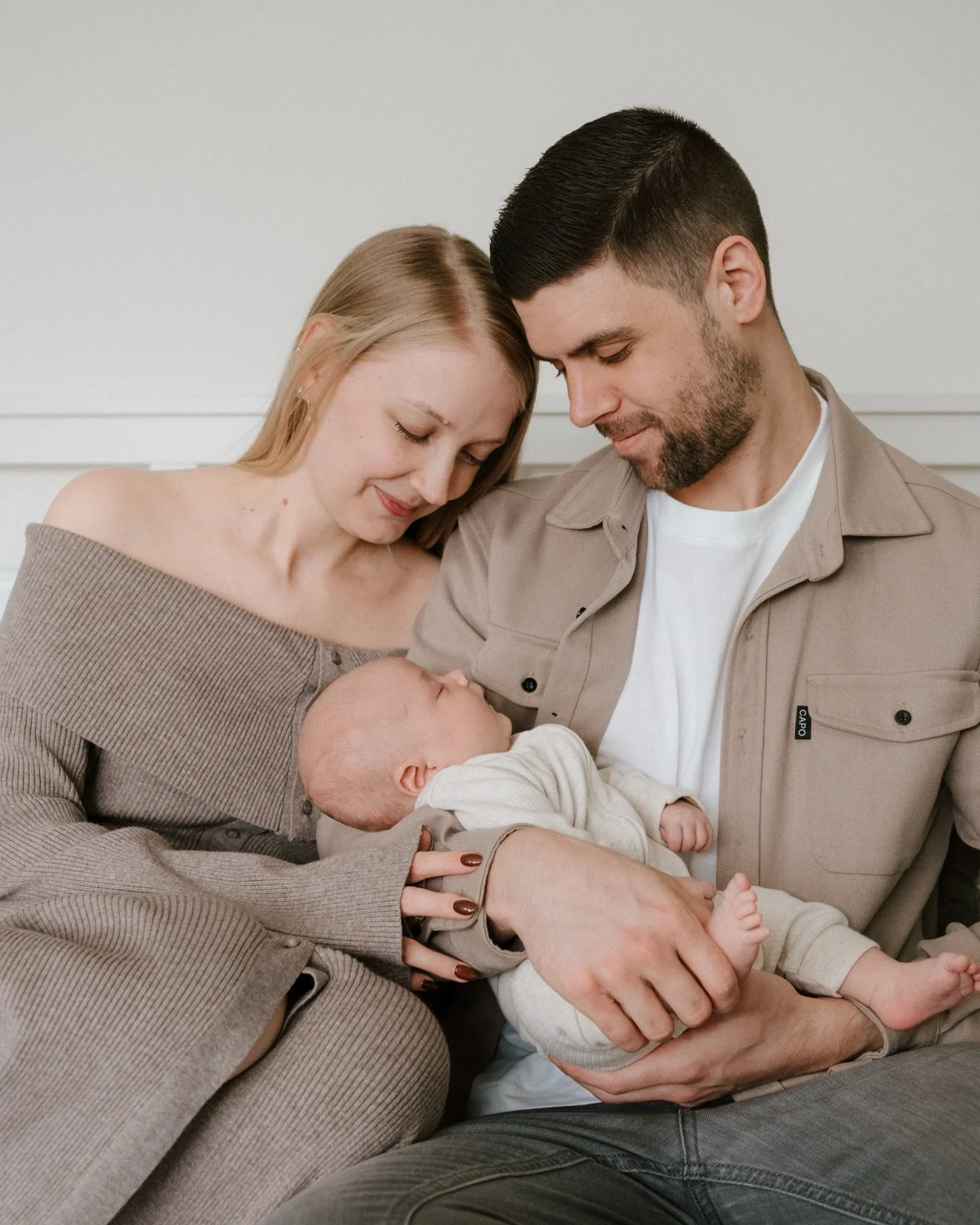 A little newborn love 🤍

There&rsquo;s lots of exciting things on the horizon; weddings, a workshop coming up and Italy in May ✨ But I&rsquo;m still so excited to be working with both new and returning families, with more newborn sessions coming up 