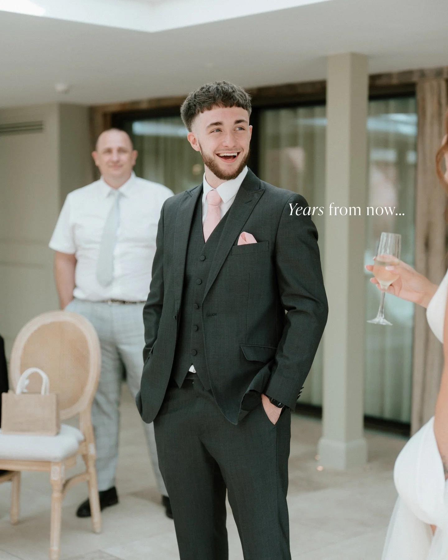 &ldquo;It&rsquo;s the moments you didn&rsquo;t plan, the laughter, the tears, the people who matter most. Those are the memories you&rsquo;ll hold onto.&rdquo; ✨ 

#ukweddingphotographer #suffolkwedding #weddingmoments #weddingphotographer #marquissu