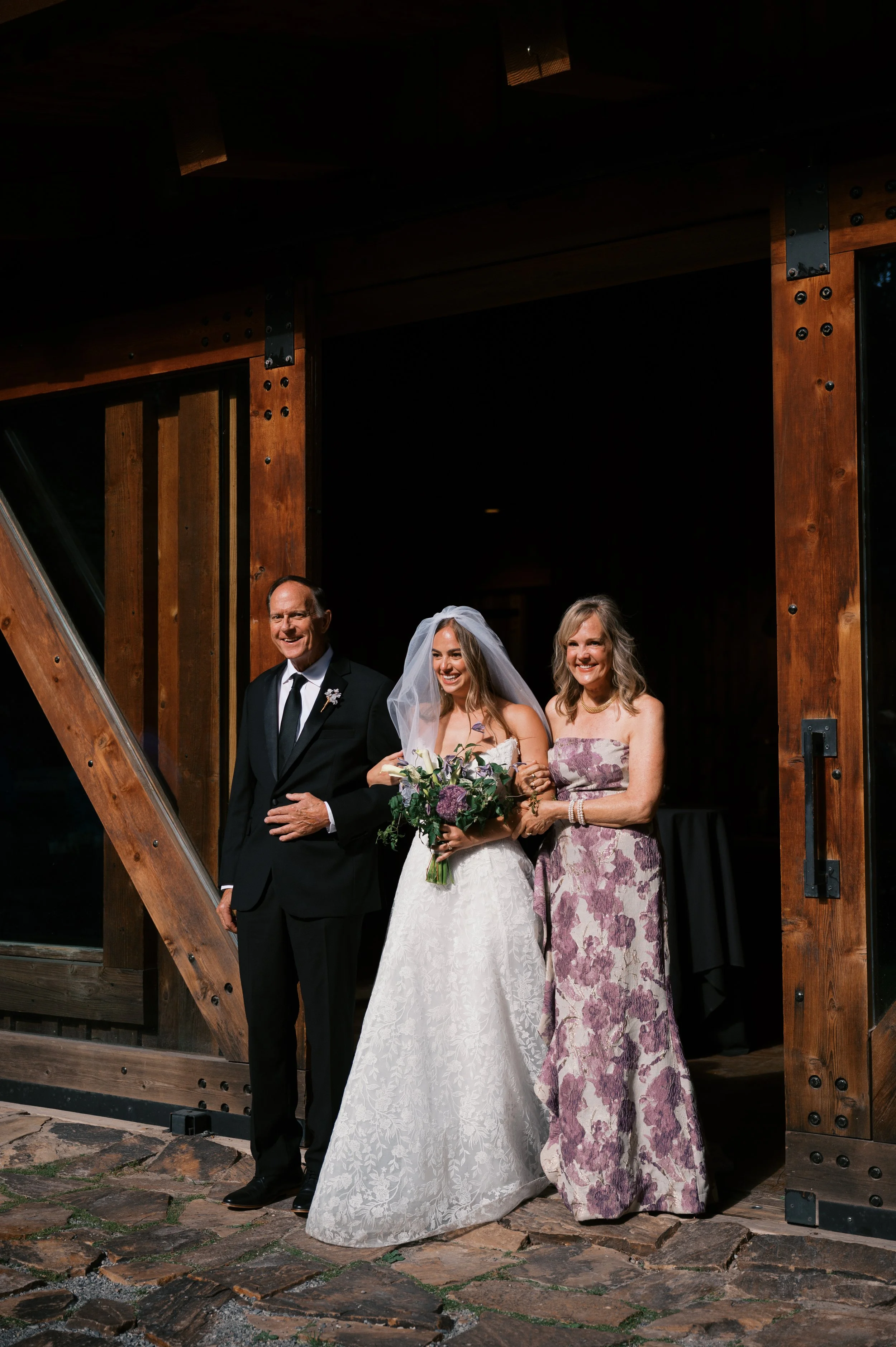SarahJaneAustin_0021_AlyssaSorensonPhoto.jpg