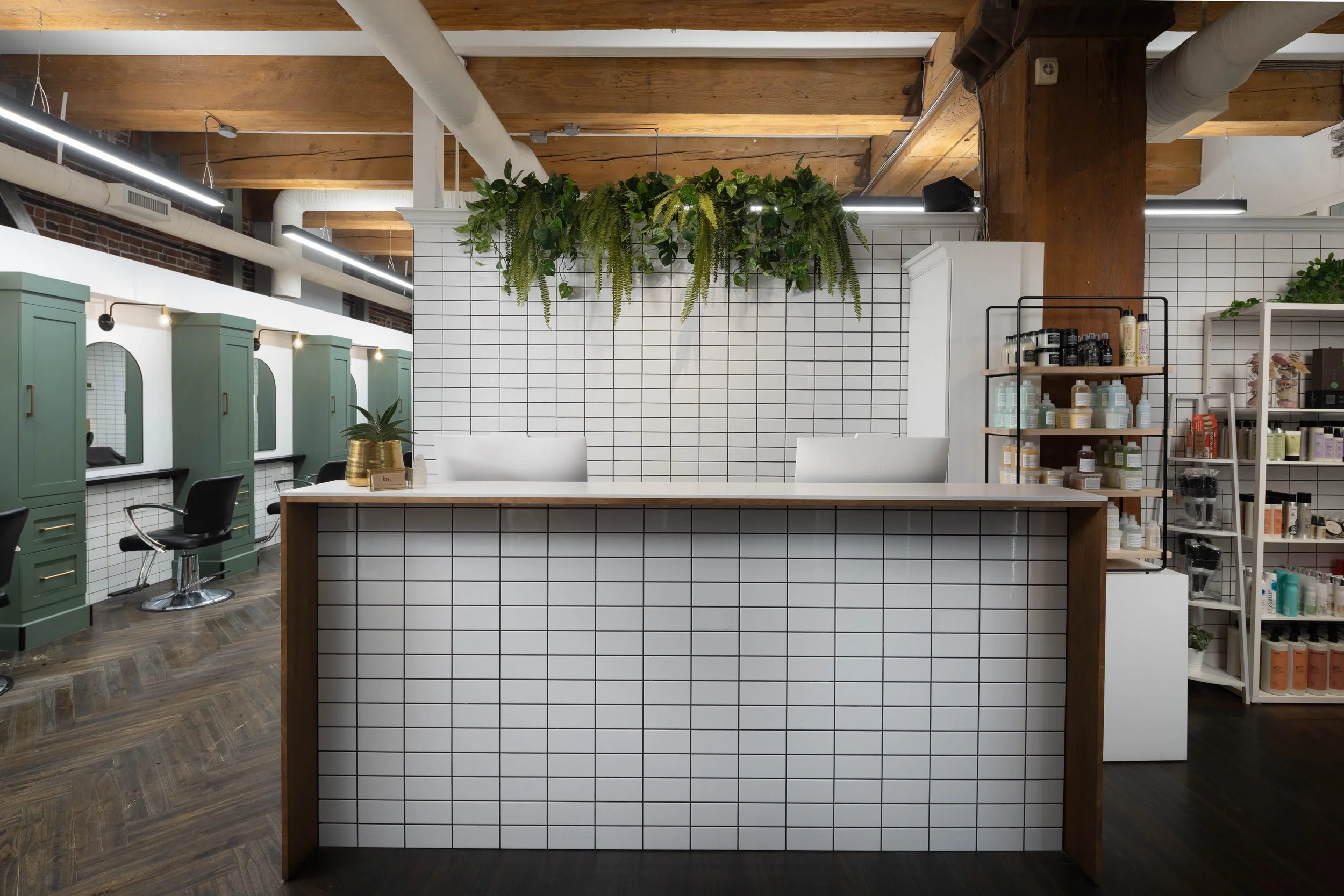 is. salon - Moor Design - High Web Quality - 21.jpg