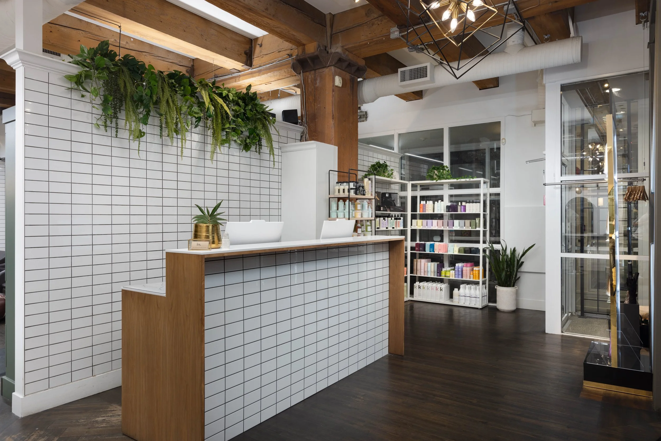 is. salon - Moor Design - High Web Quality - 19.jpg