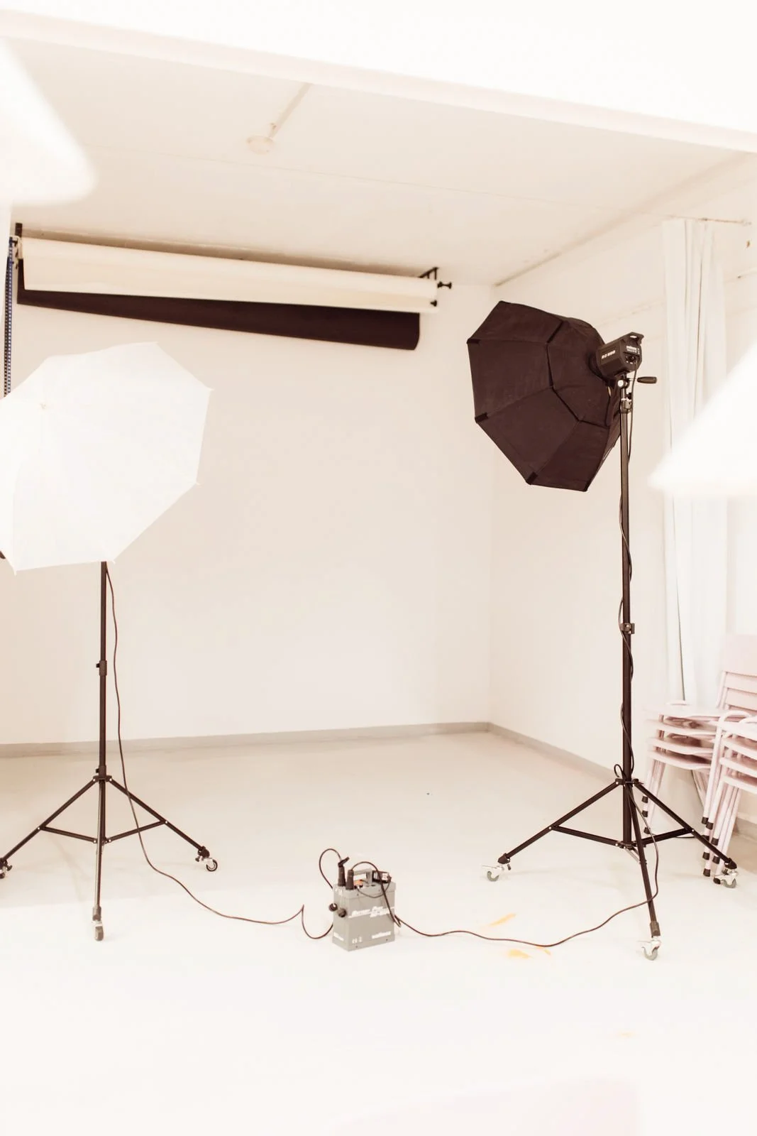 Foto Studio Ecke mietbar für Foto- und Videocontent in Neheim.