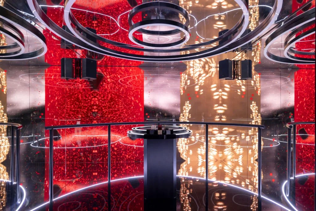 2023-hublot-ww-immersive-room-prod-7-1024x683.jpg
