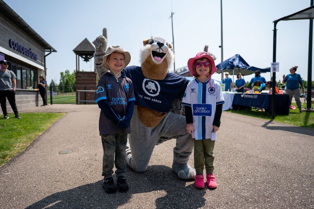 Name a better Mascot. I dare you 🥜