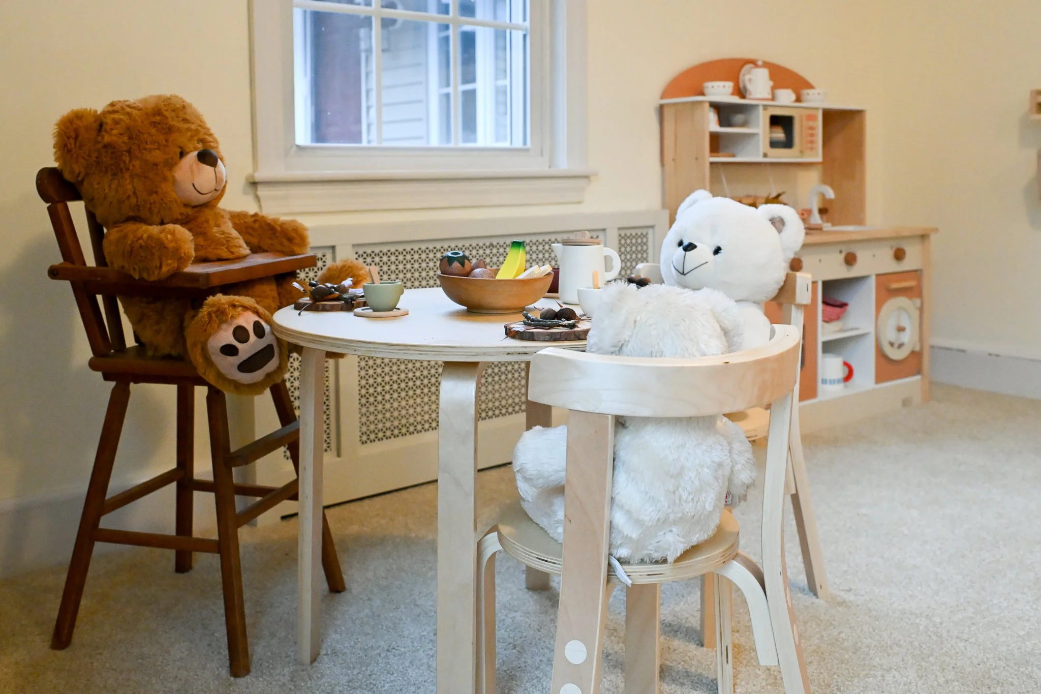 kitchen-dramatic play- pretend play