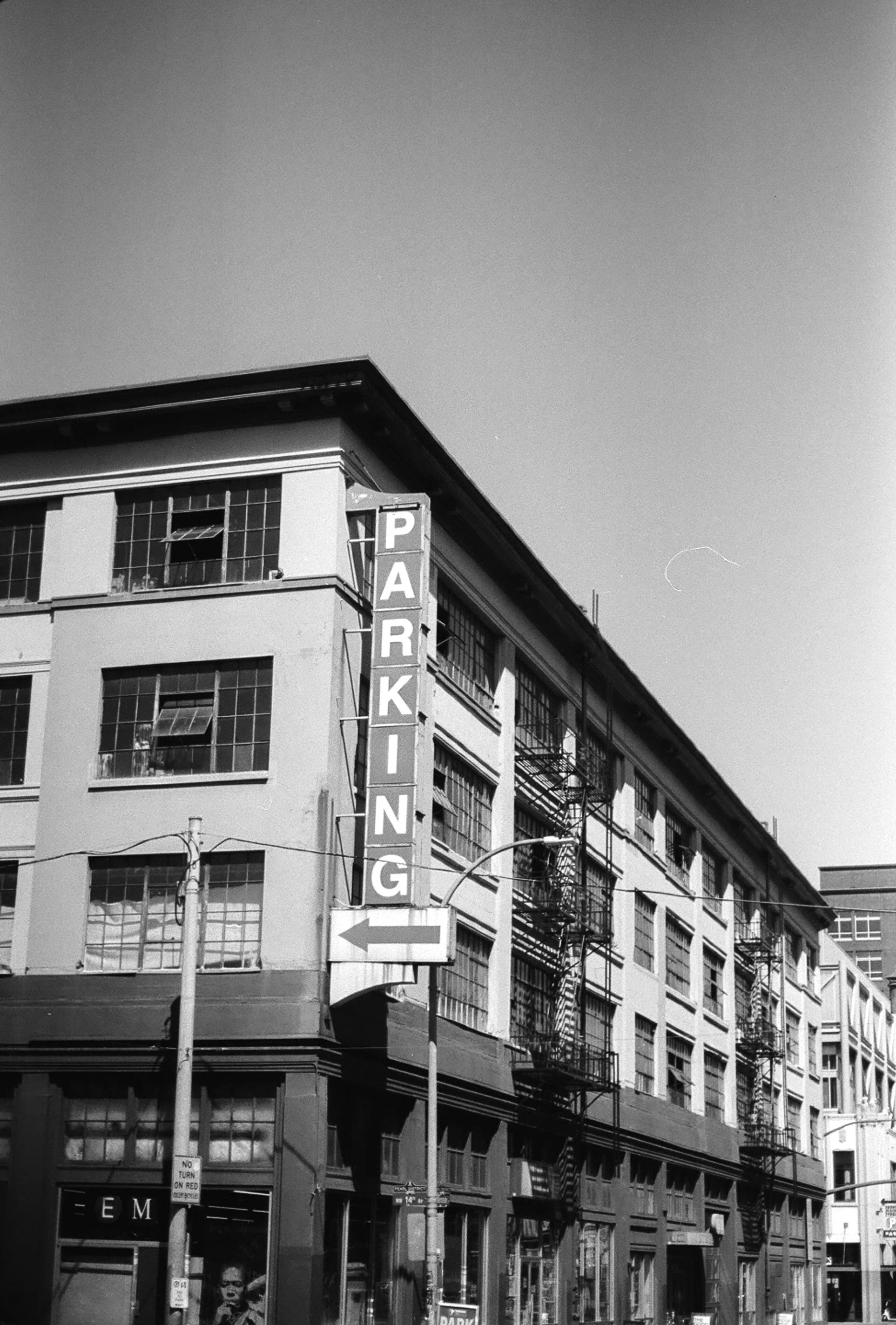 000056850036.jpg