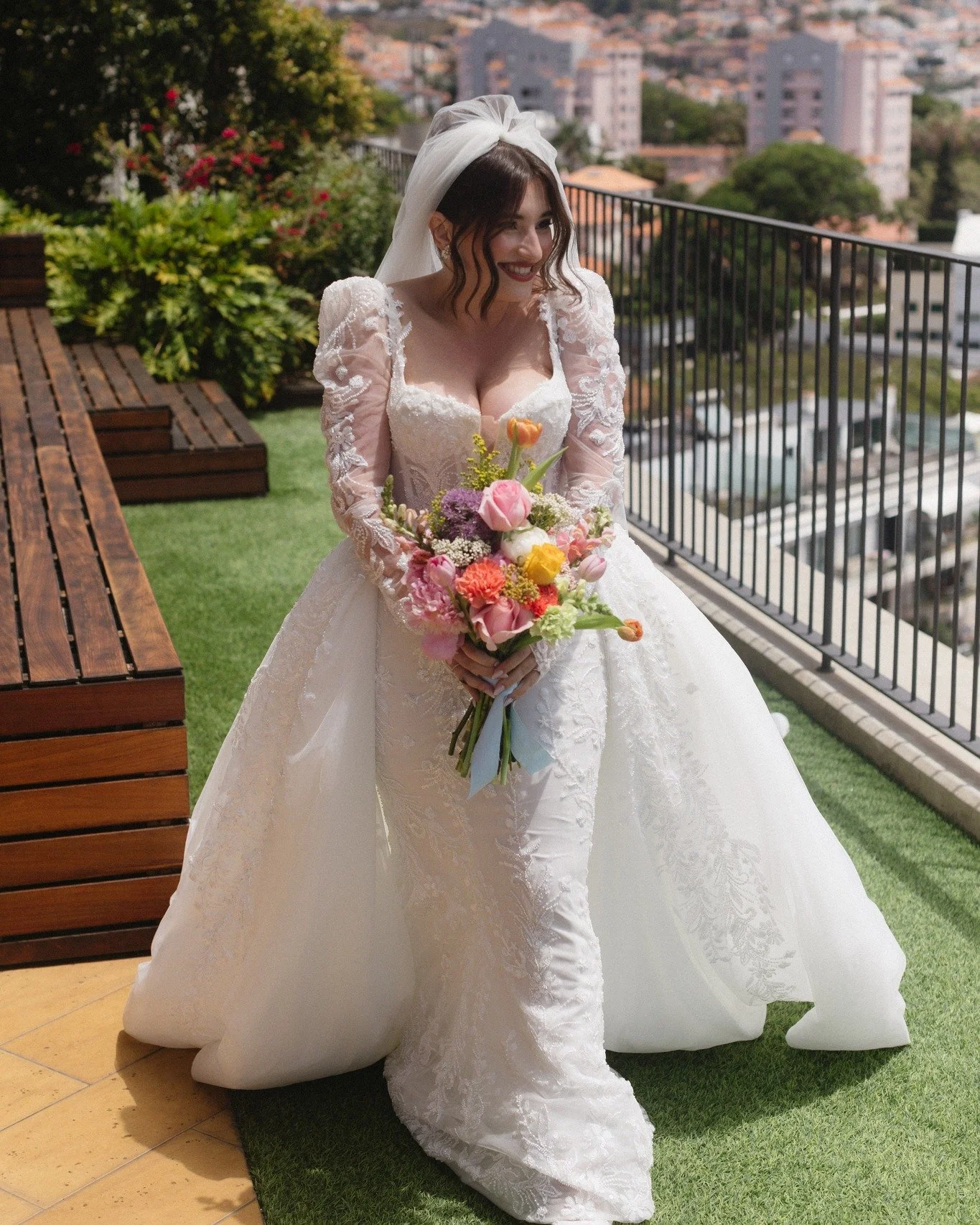 Let&rsquo;s just say&hellip; I&rsquo;ve been photographing more than I&rsquo;ve been posting.
2024 was packed with love stories that deserve to be seen, not just stored on hard drives.
So here&rsquo;s to catching up, starting now&mdash;one frame at a