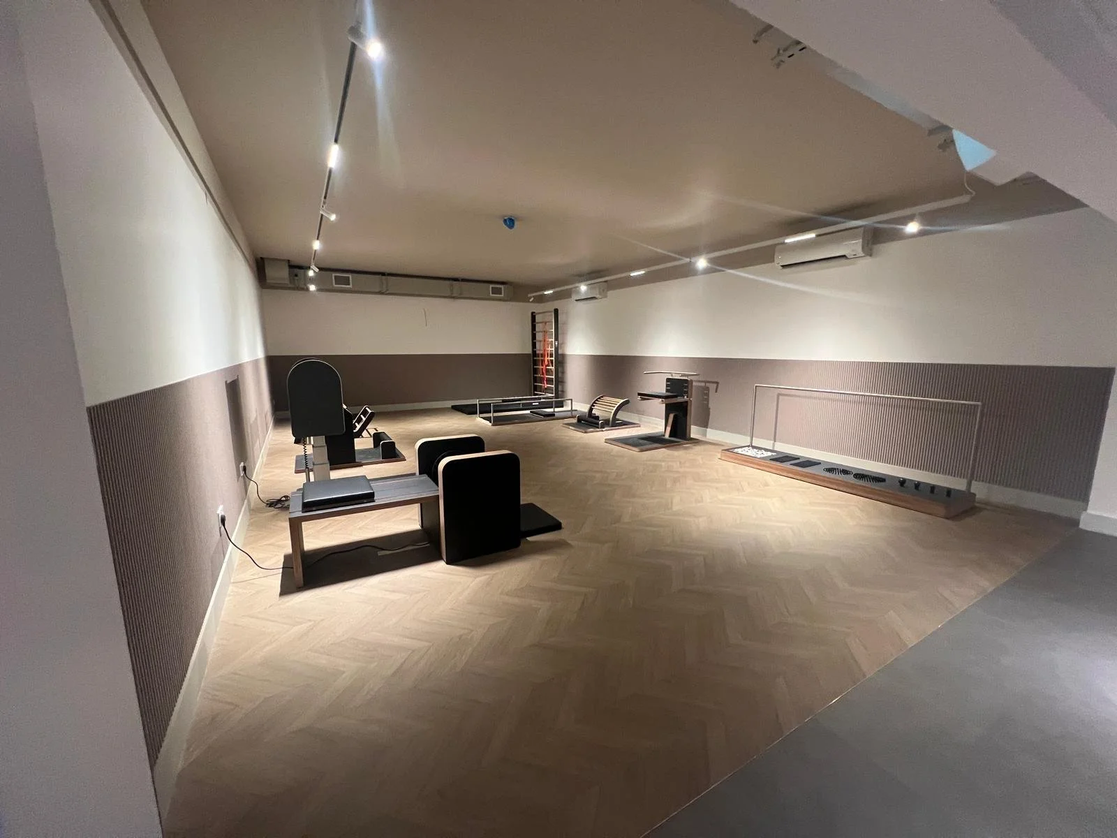 WhatsApp Image 2025-12-11 at 12.07.39 (7).jpeg