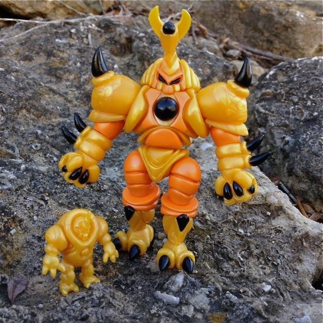 SUNSTORM MUSHI WITH MINI MUSHI