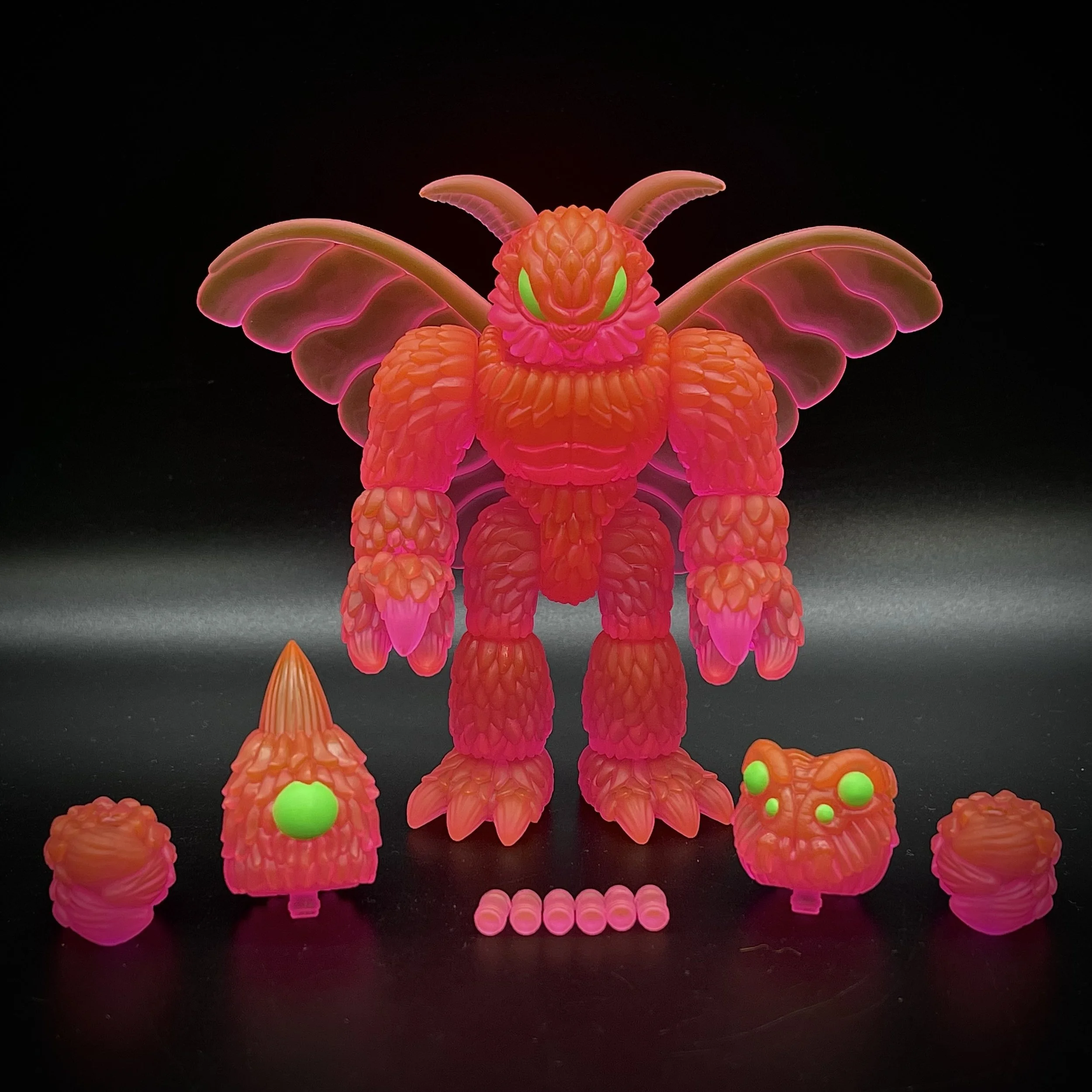 MORDIREUS MOTH MONSTOR (FUNKATELLO)