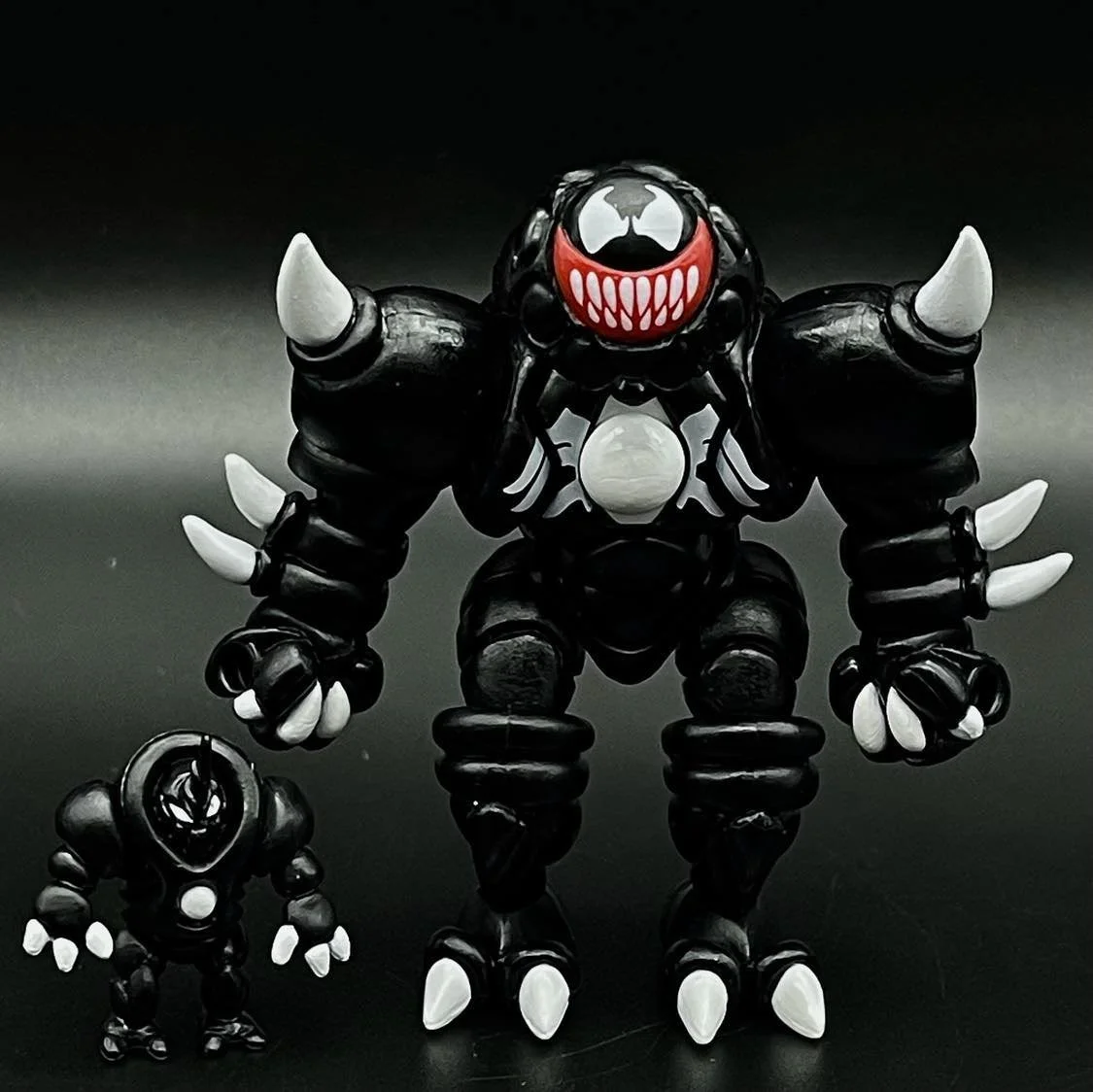 MUSHI SYMBIOTE MKI (BLACK)